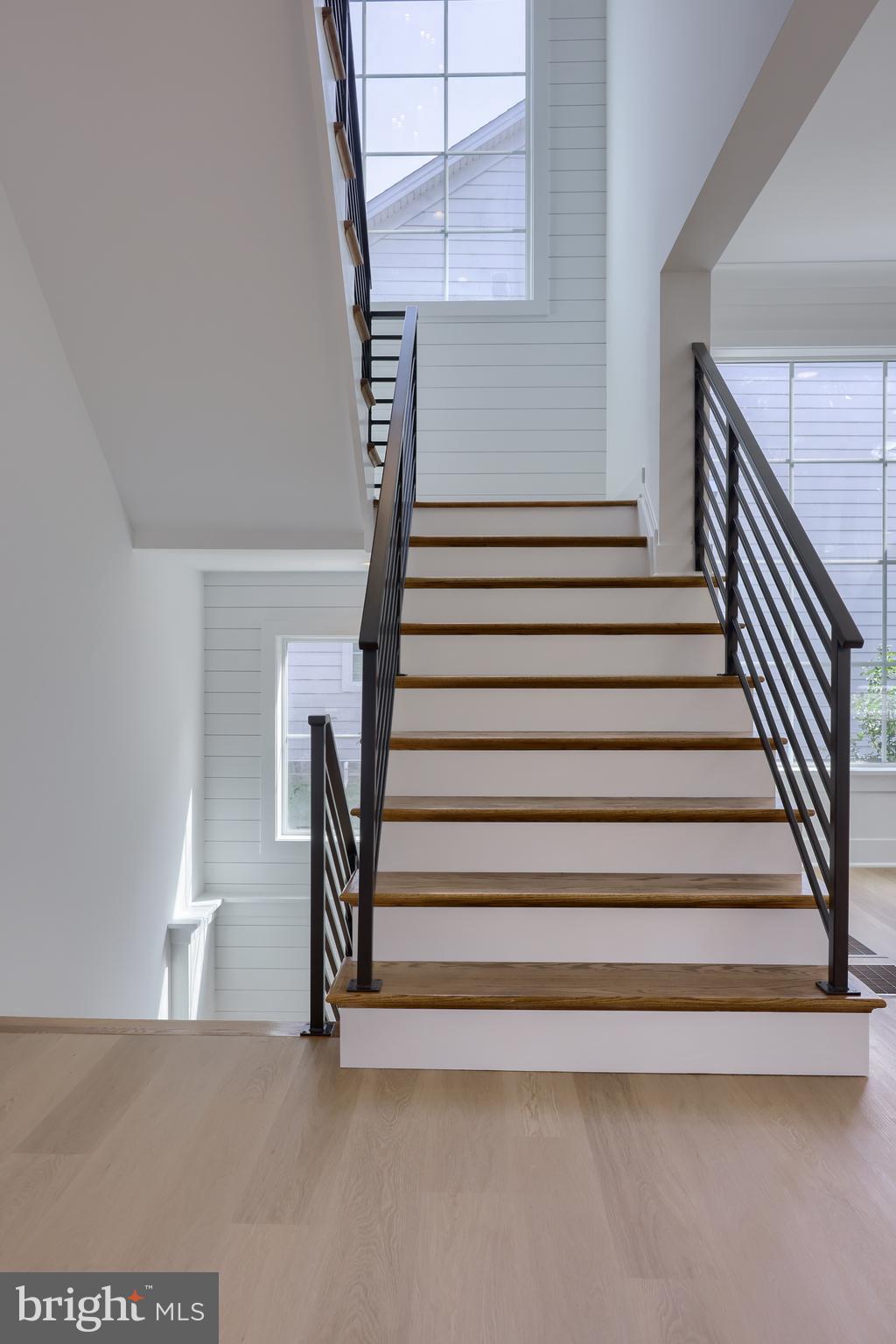 HAYDN MANOR - Residential