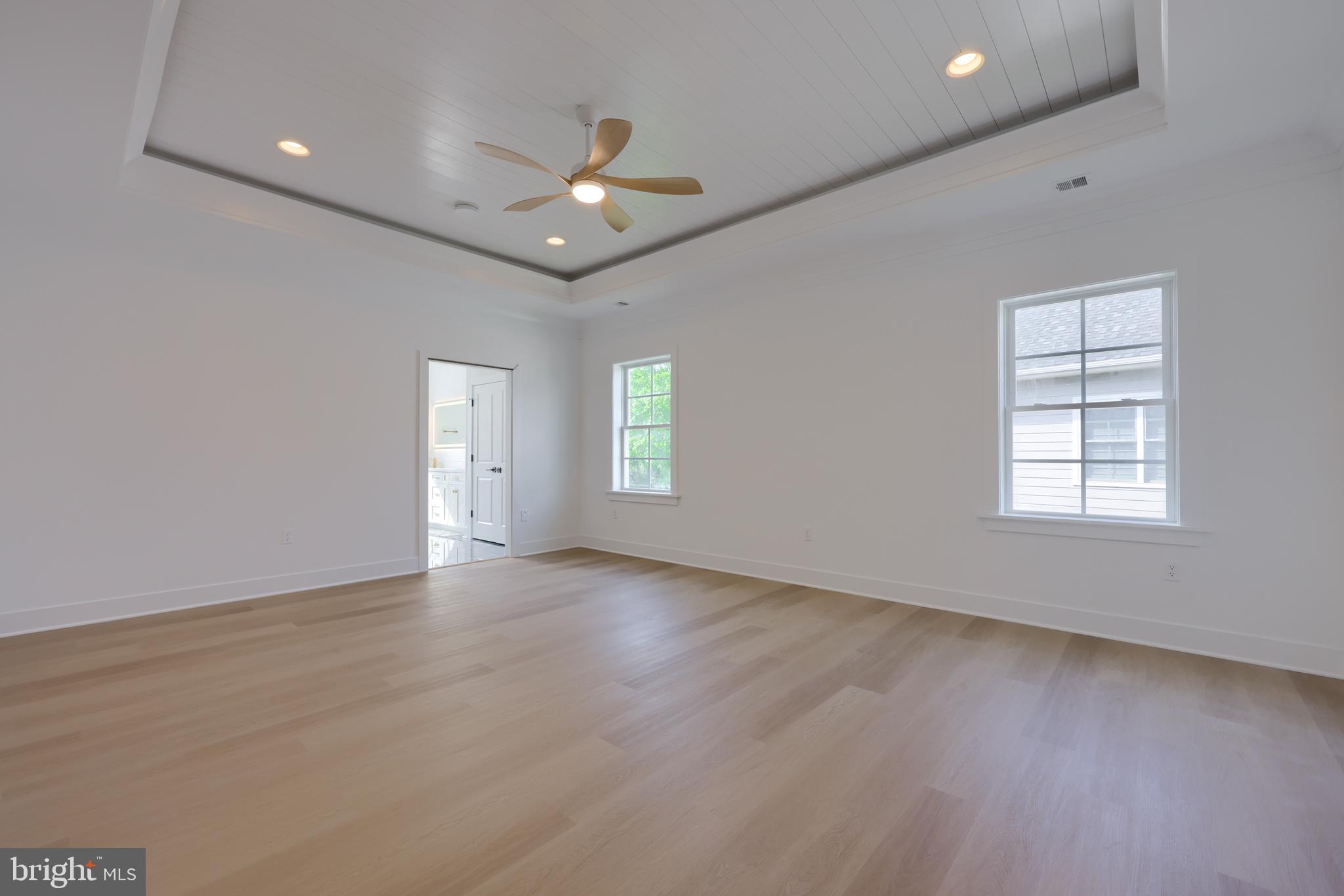 HAYDN MANOR - Residential