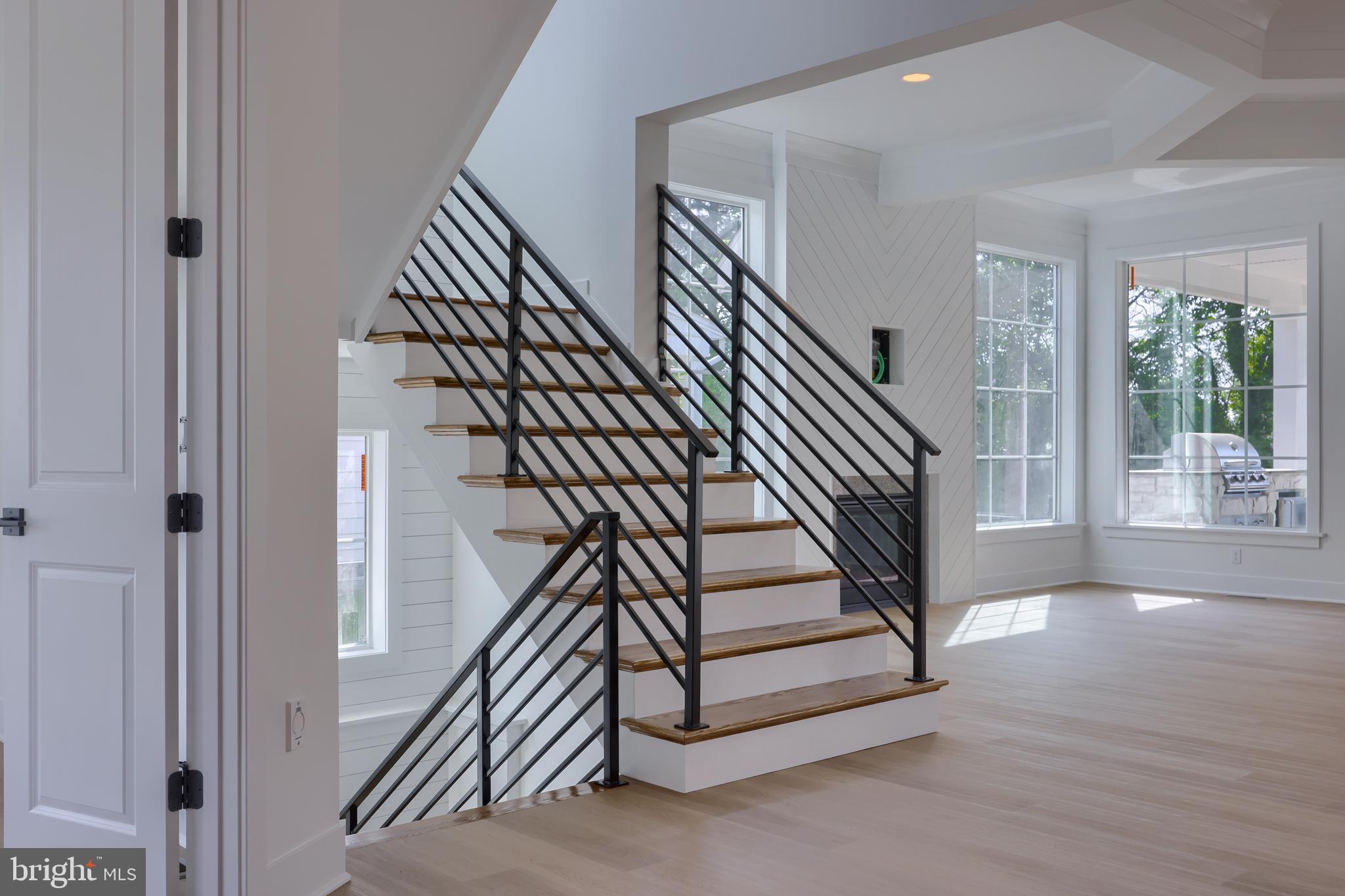 HAYDN MANOR - Residential