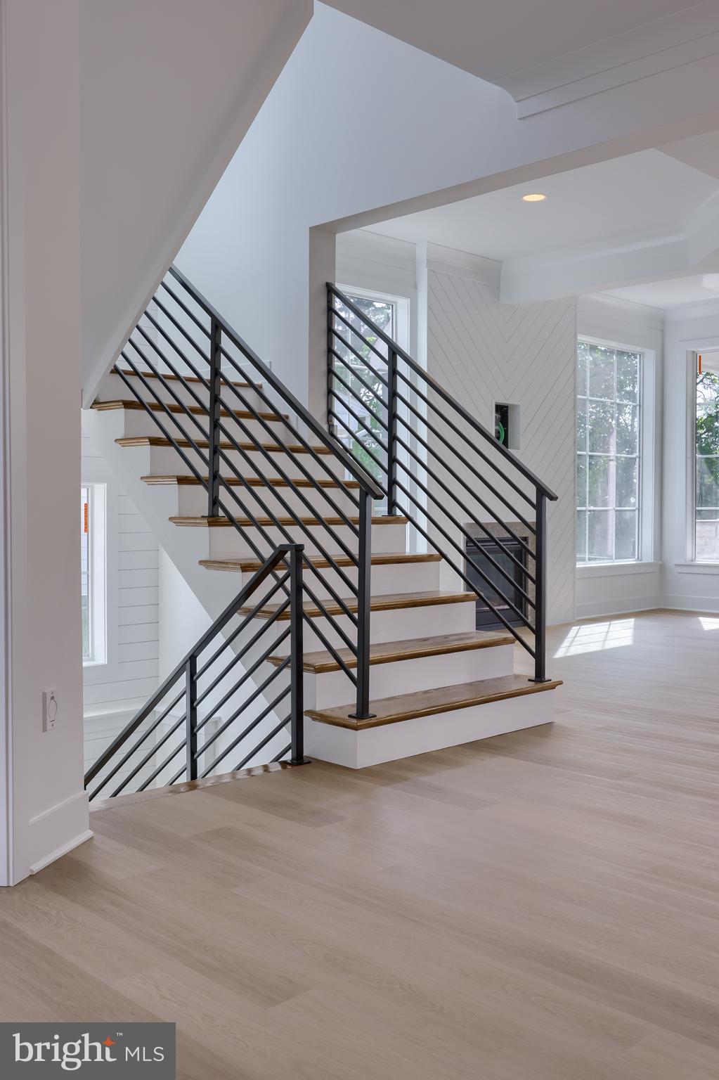 HAYDN MANOR - Residential