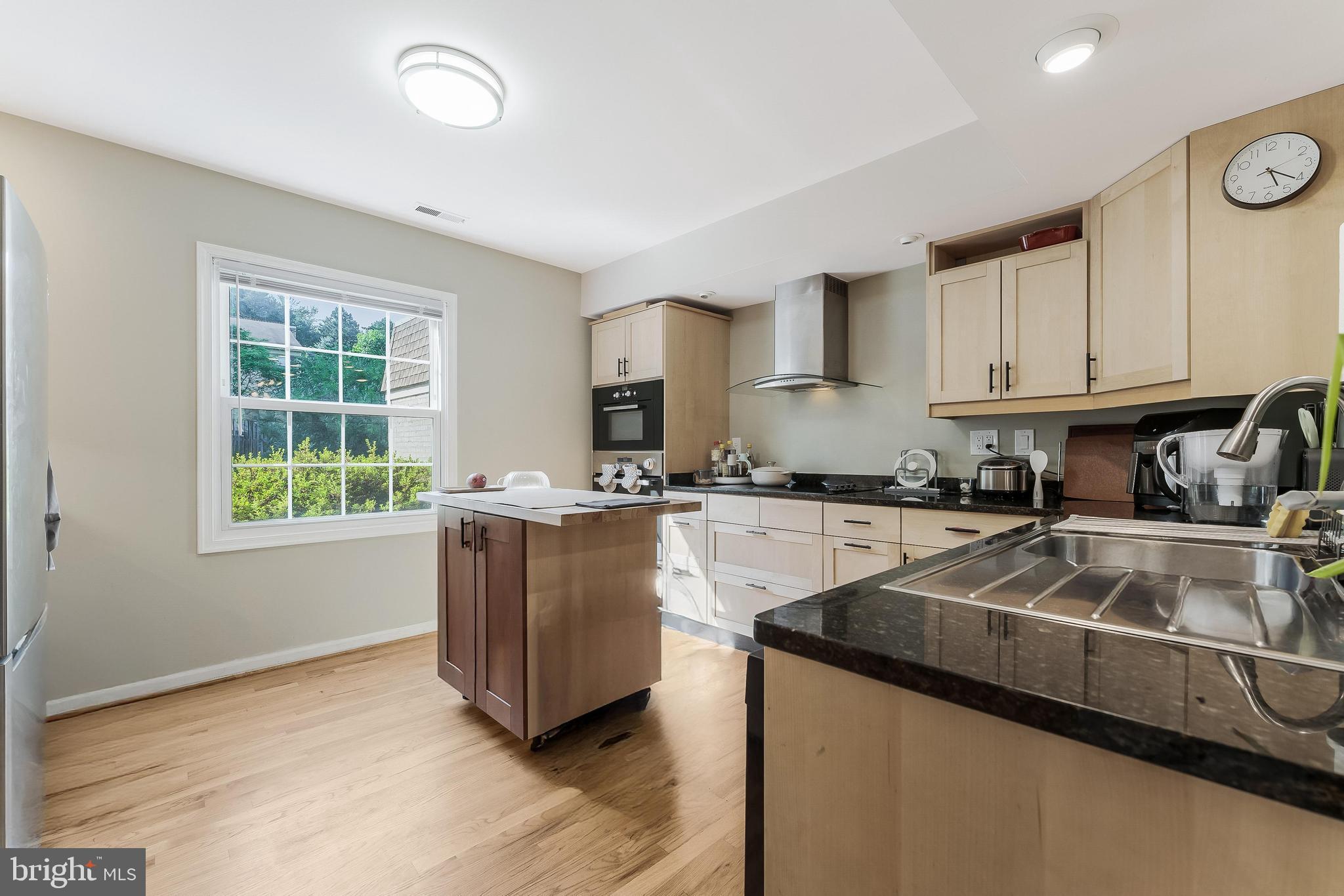 1123 MOOREFIELD HILL COURT SW