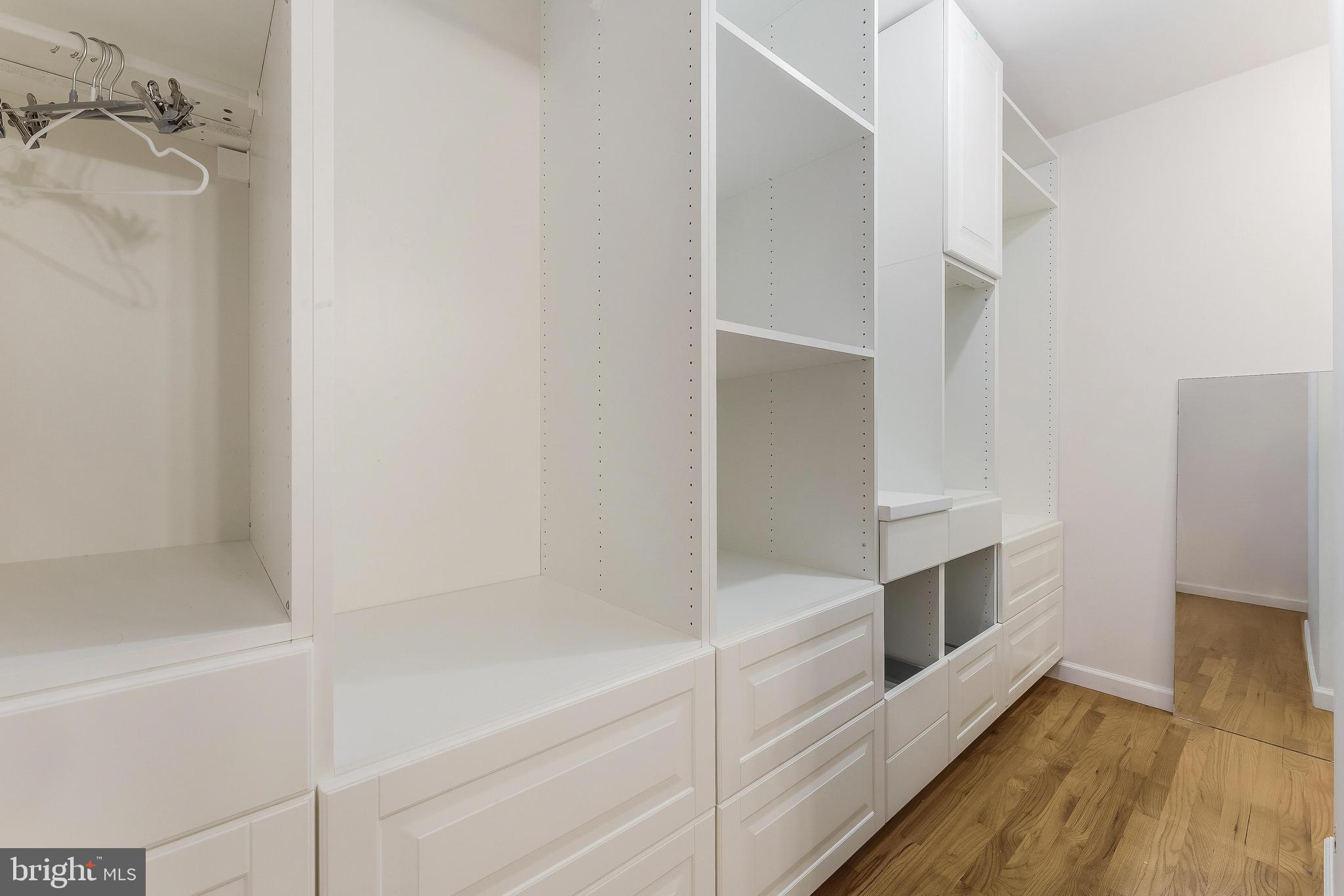 MOOREFIELD - Residential