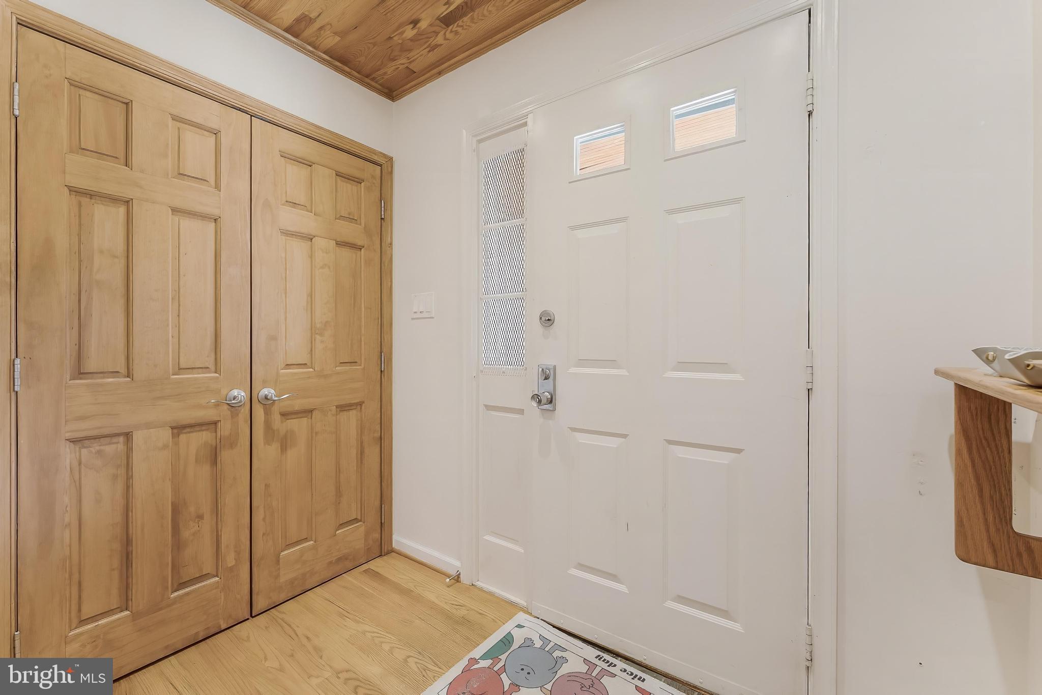 1123 MOOREFIELD HILL COURT SW