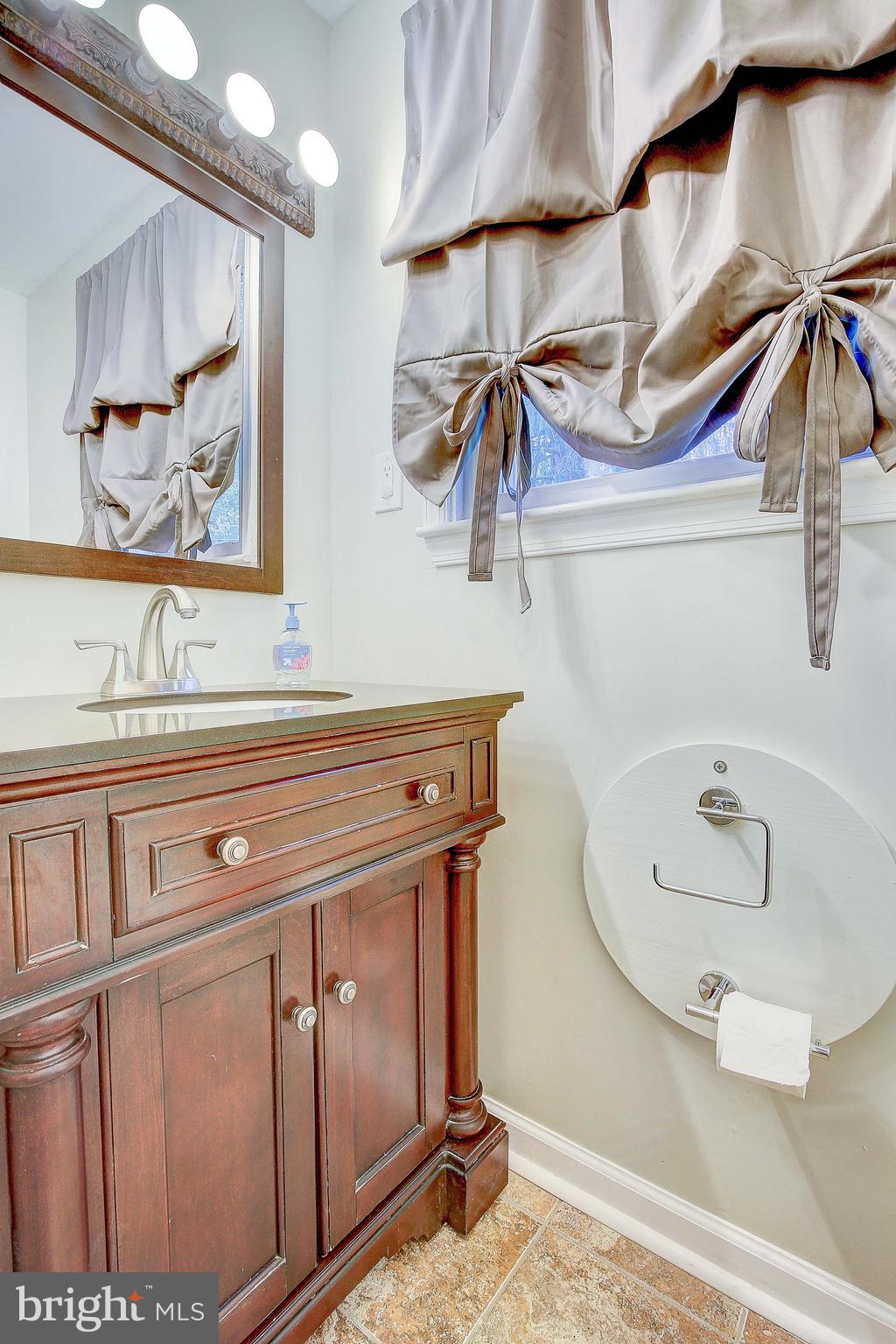 OLD COURT ESTATES - Residential