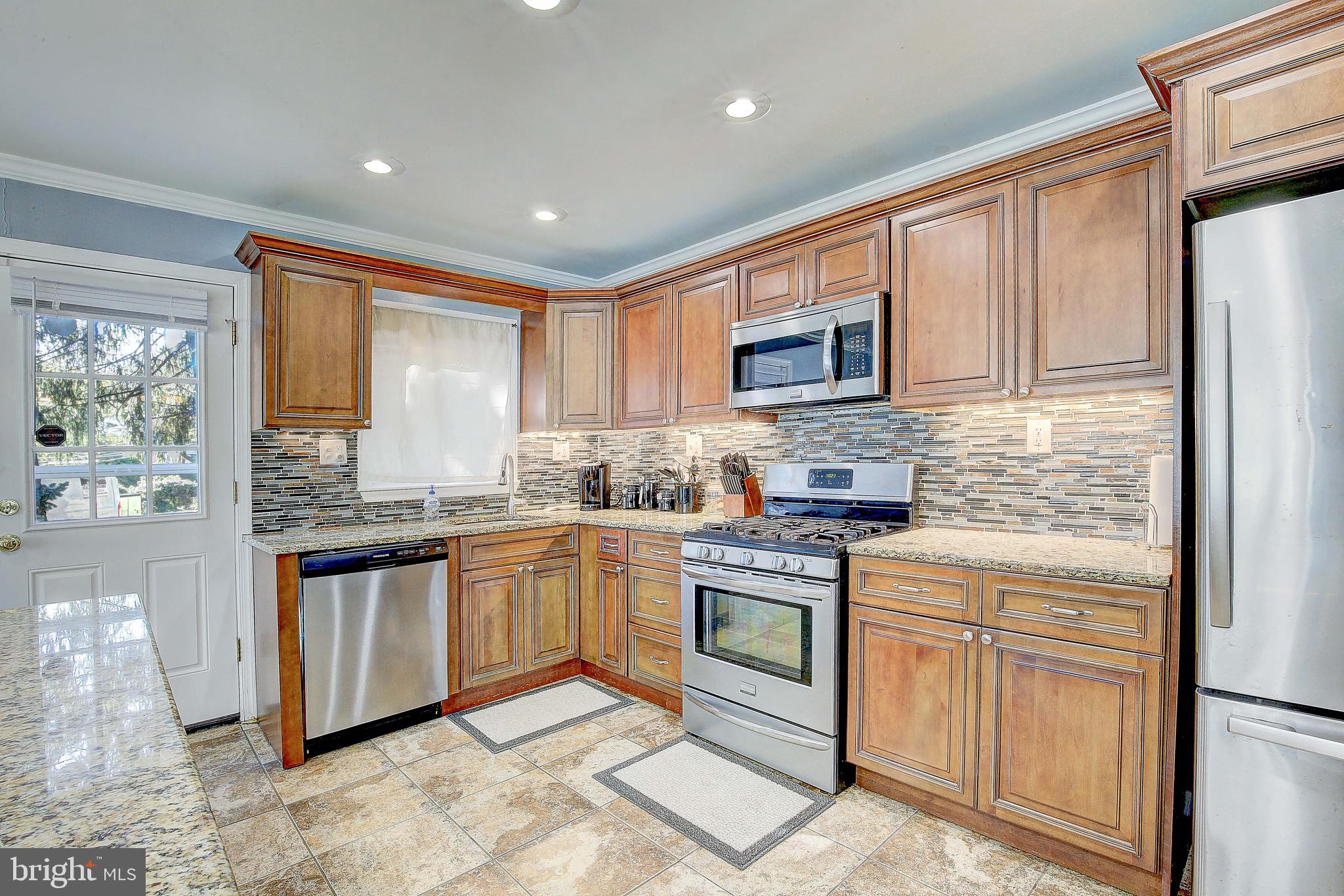 OLD COURT ESTATES - Residential