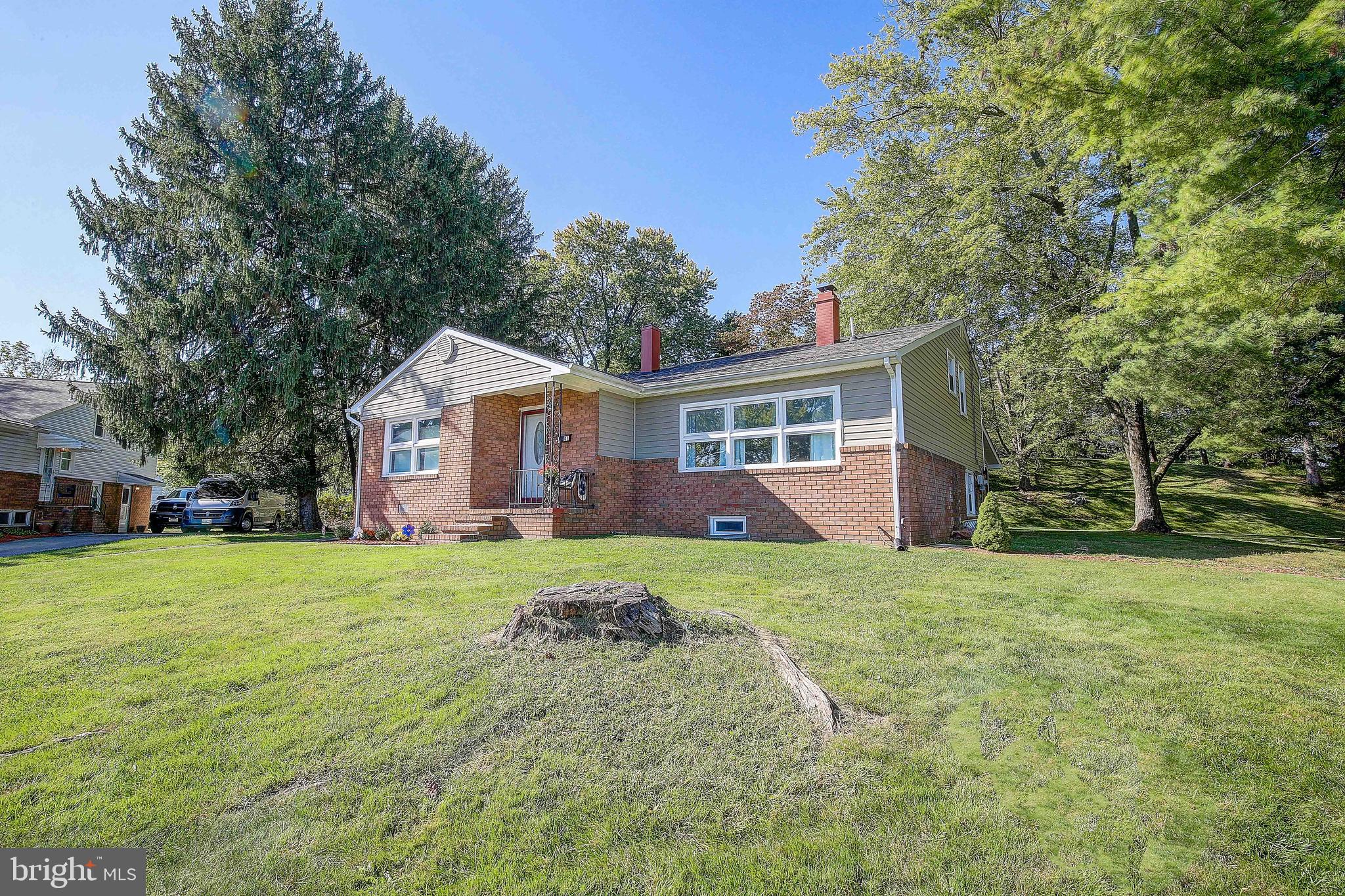 OLD COURT ESTATES - Residential