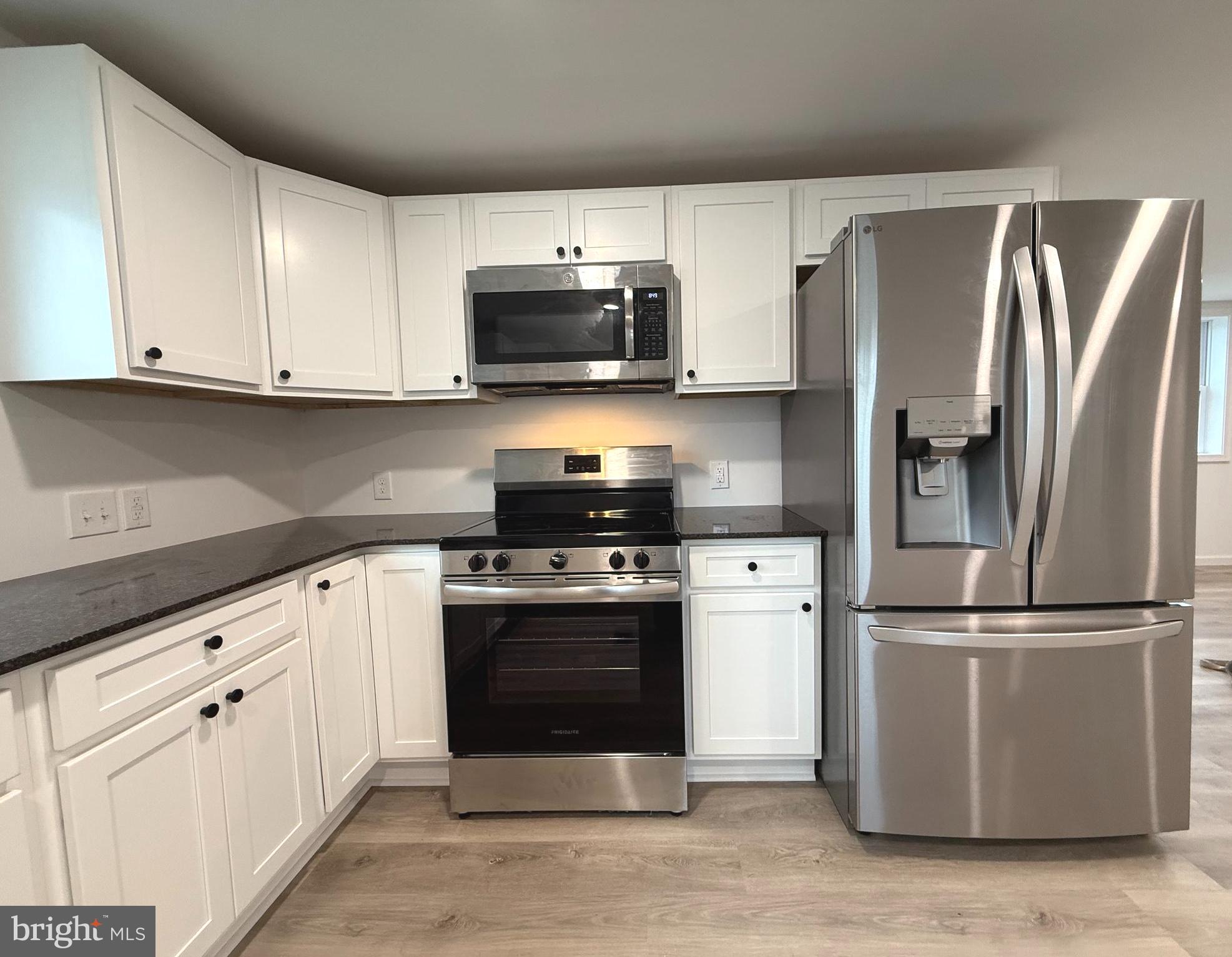 13 WAGON WHEEL LANE 14374