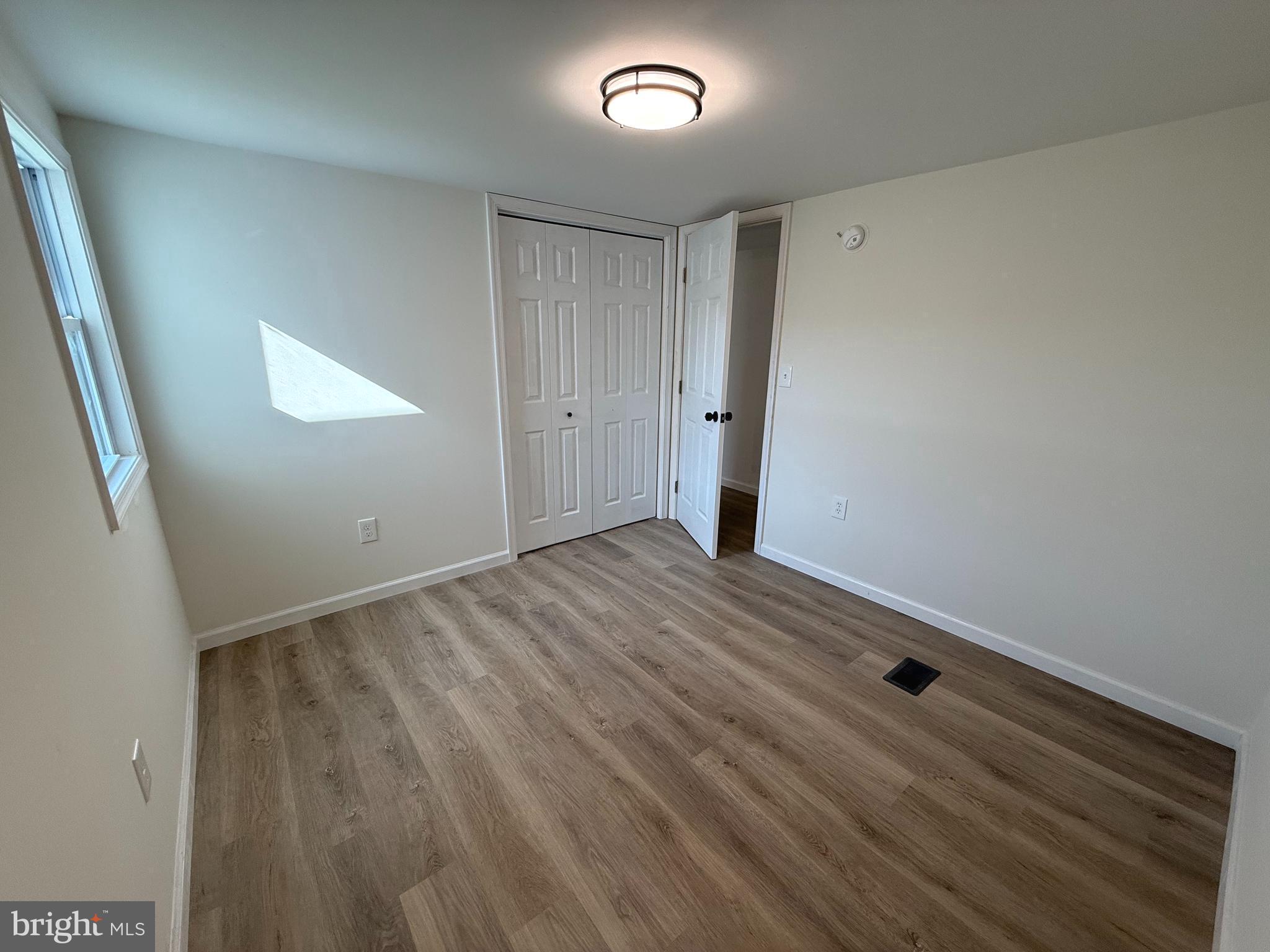 COLONIAL EAST MHP - Residential