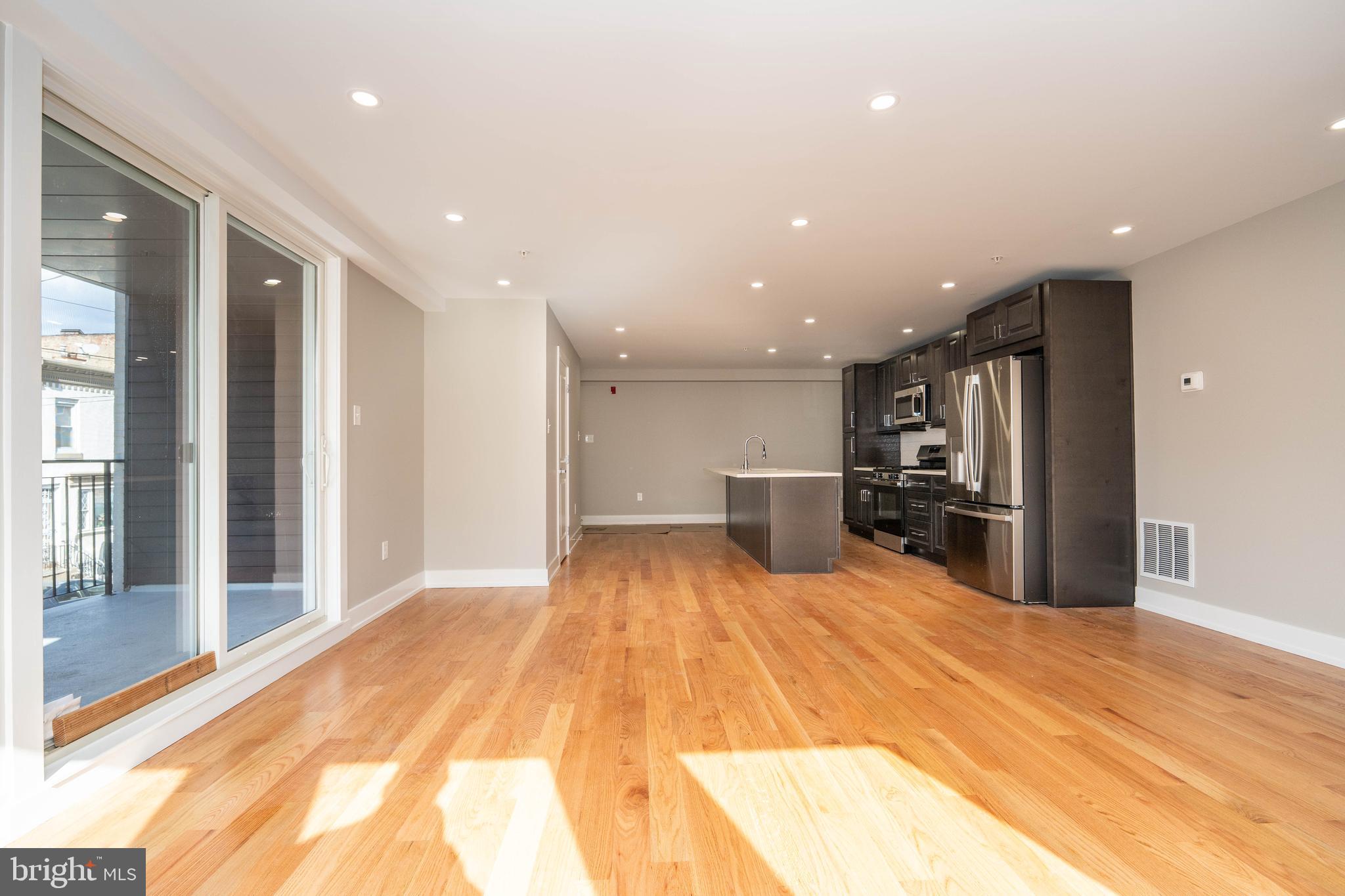 DICKINSON NARROWS - Residential Lease