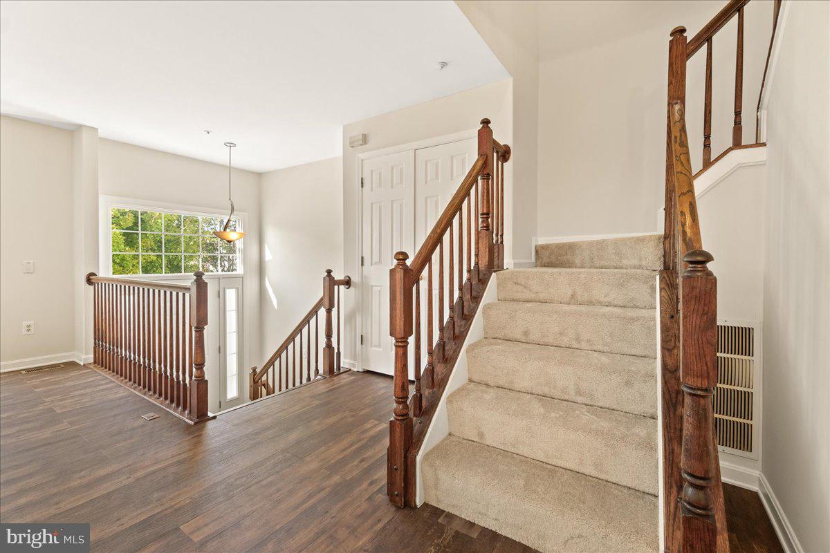 STONEBRIDGE - Residential