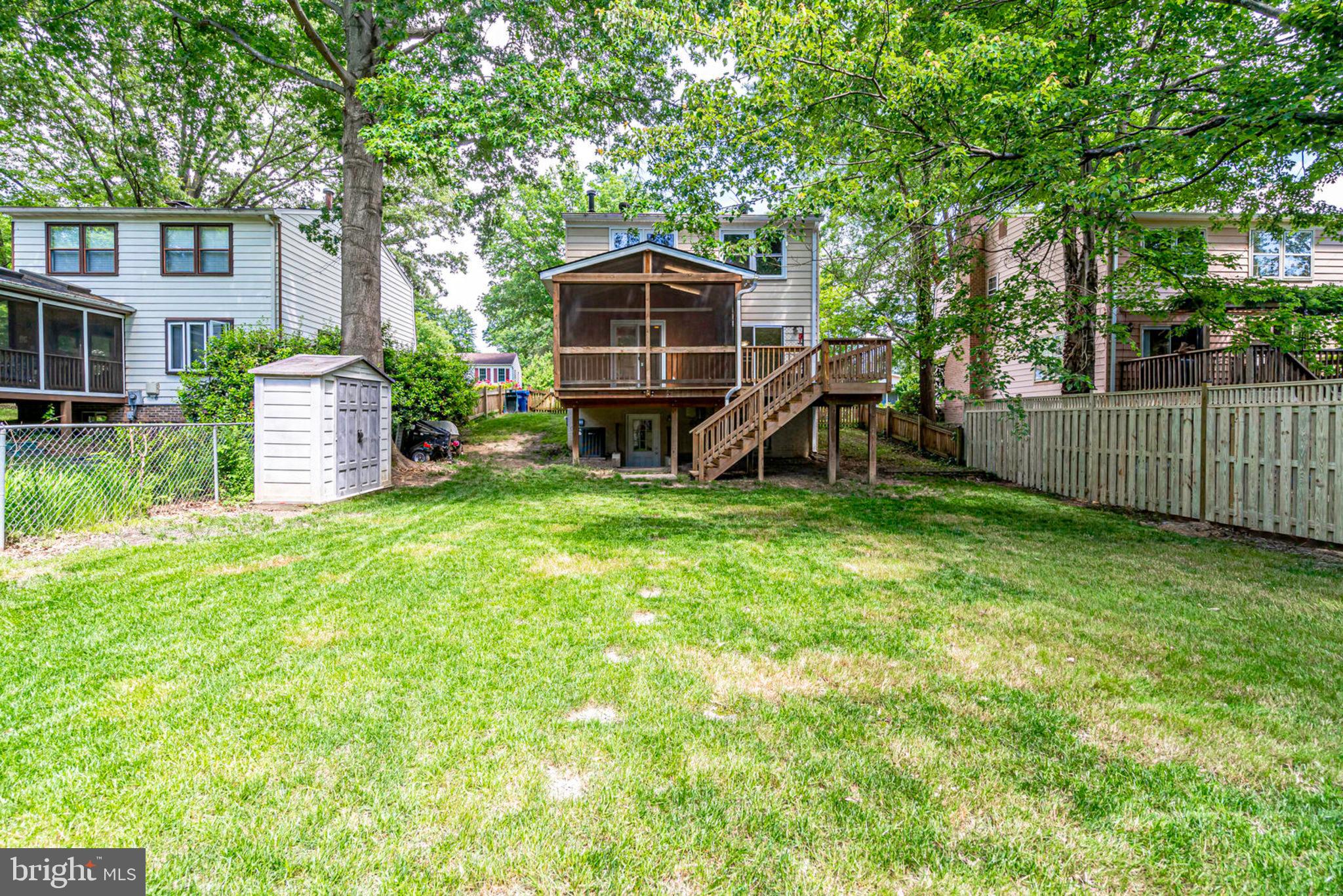 RIVERSIDE PARK HESSICK - Residential