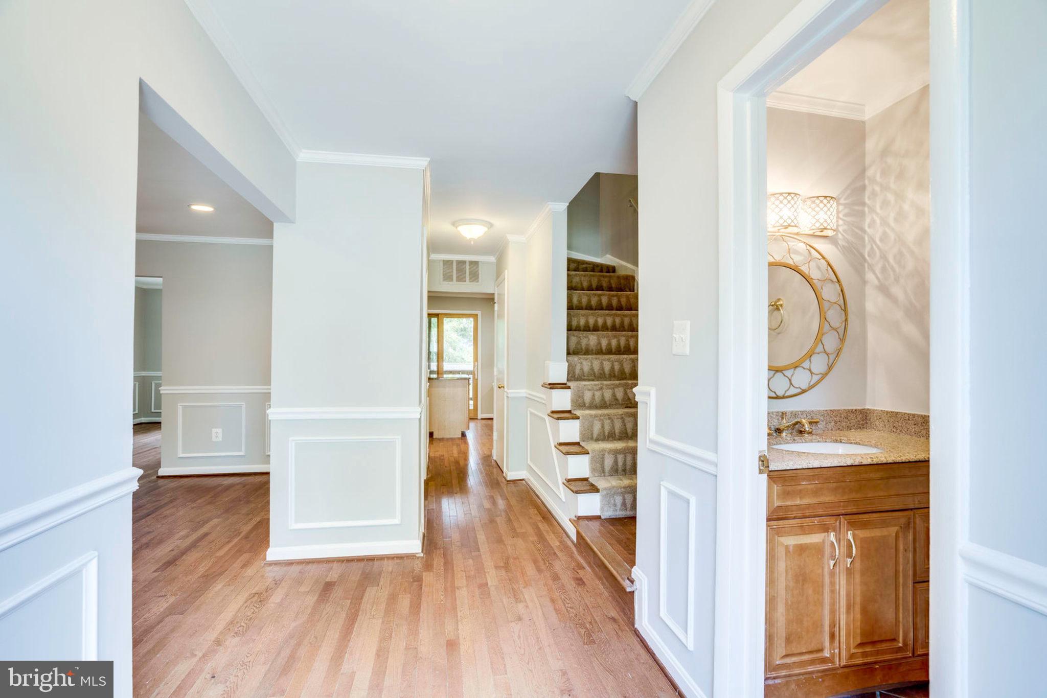 RIVERSIDE PARK HESSICK - Residential