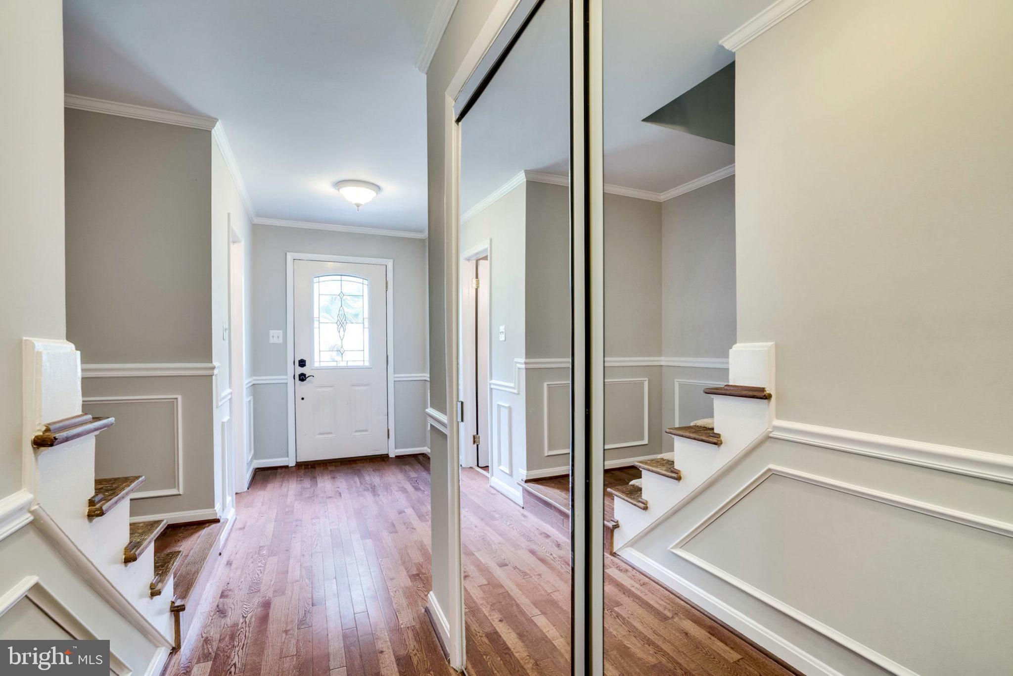 RIVERSIDE PARK HESSICK - Residential