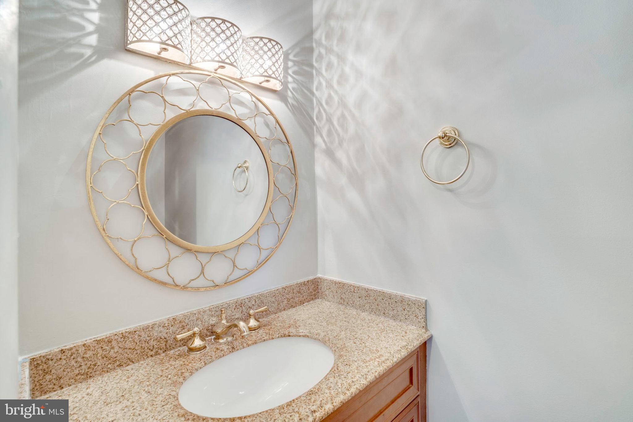 RIVERSIDE PARK HESSICK - Residential