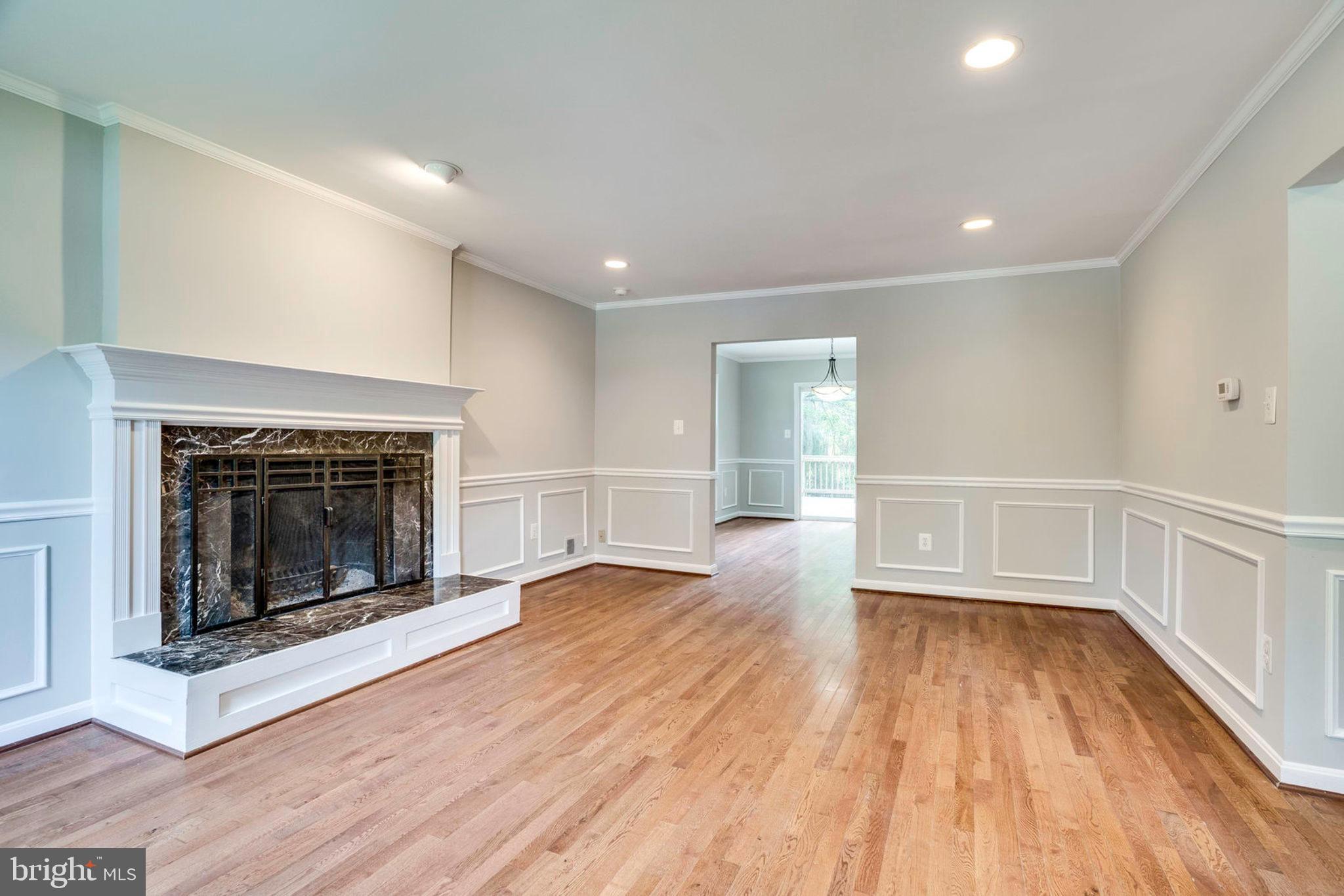 RIVERSIDE PARK HESSICK - Residential