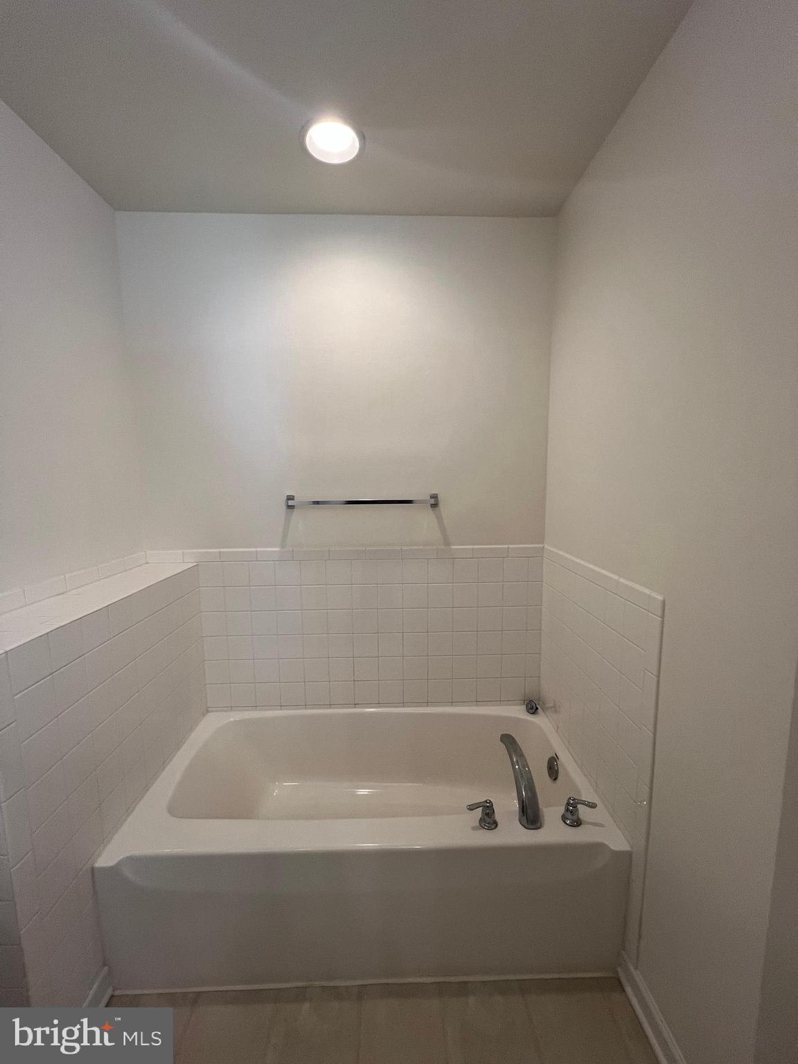 FAIRWAYS WEST - Residential