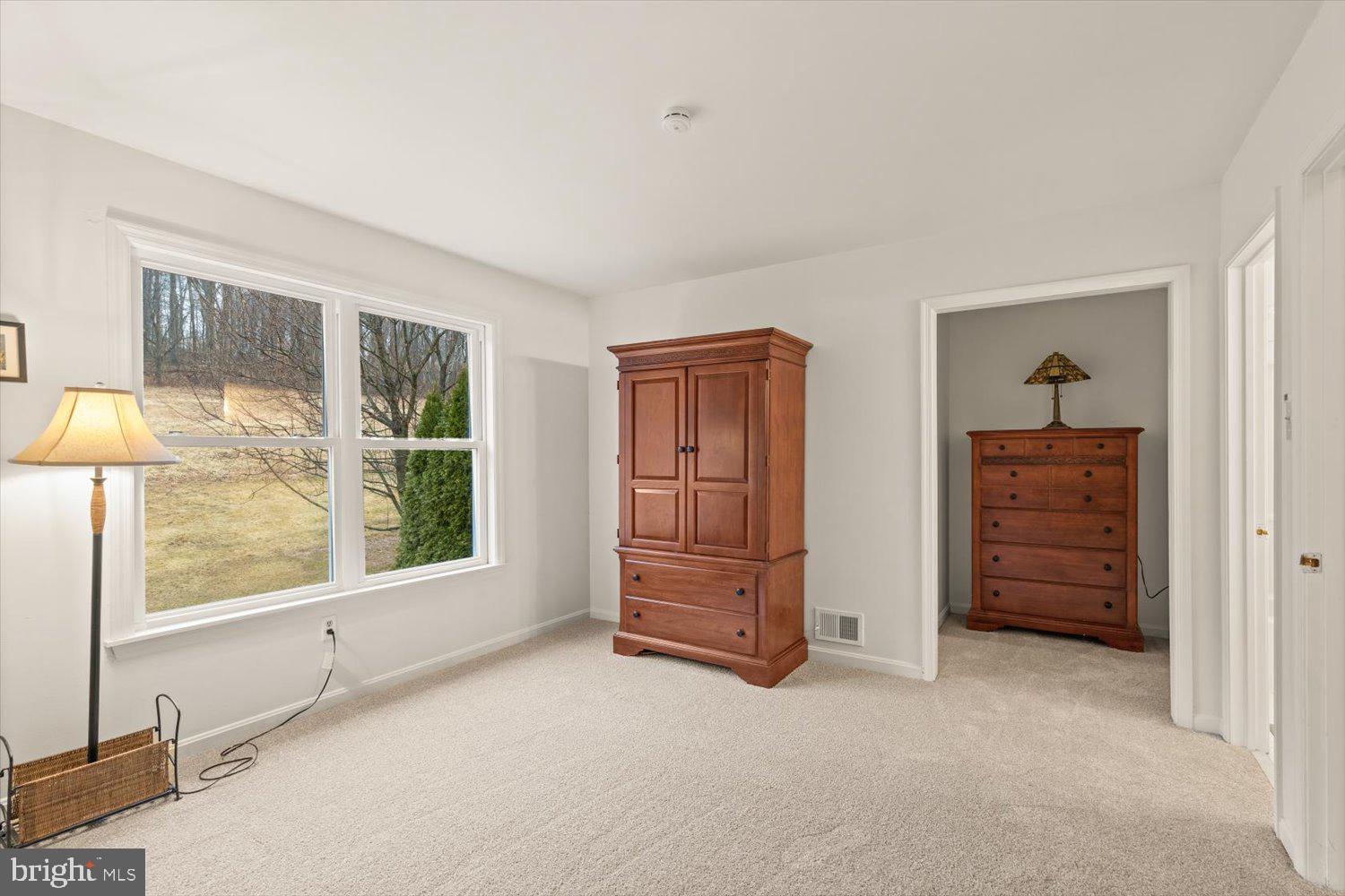 VALLEY CROSSING - Residential