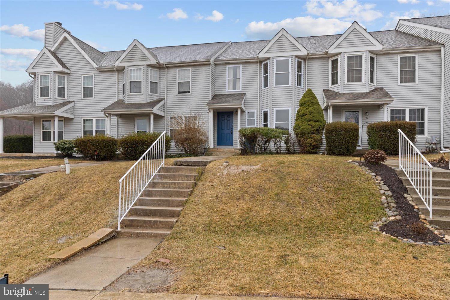 VALLEY CROSSING - Residential