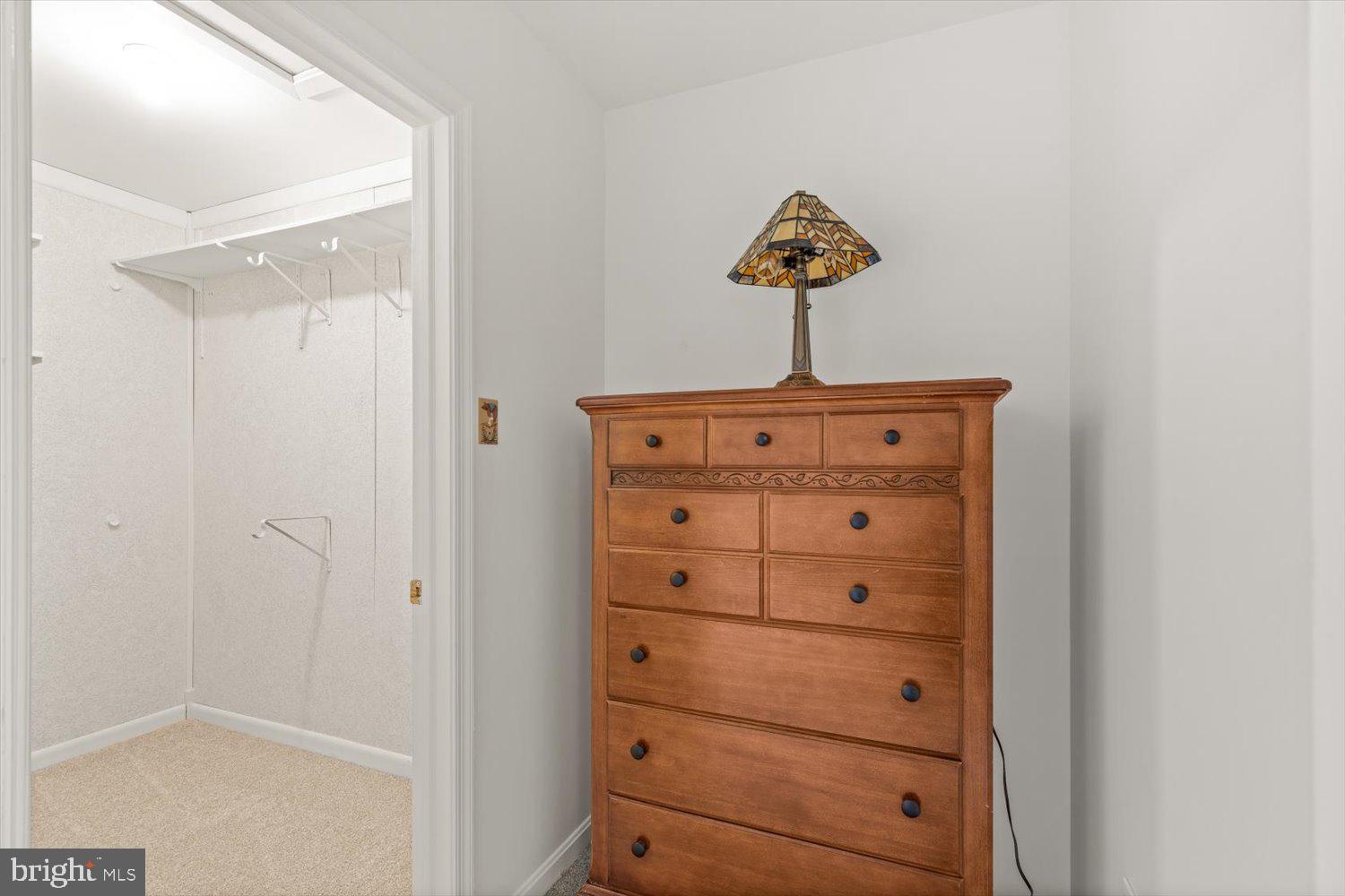 VALLEY CROSSING - Residential