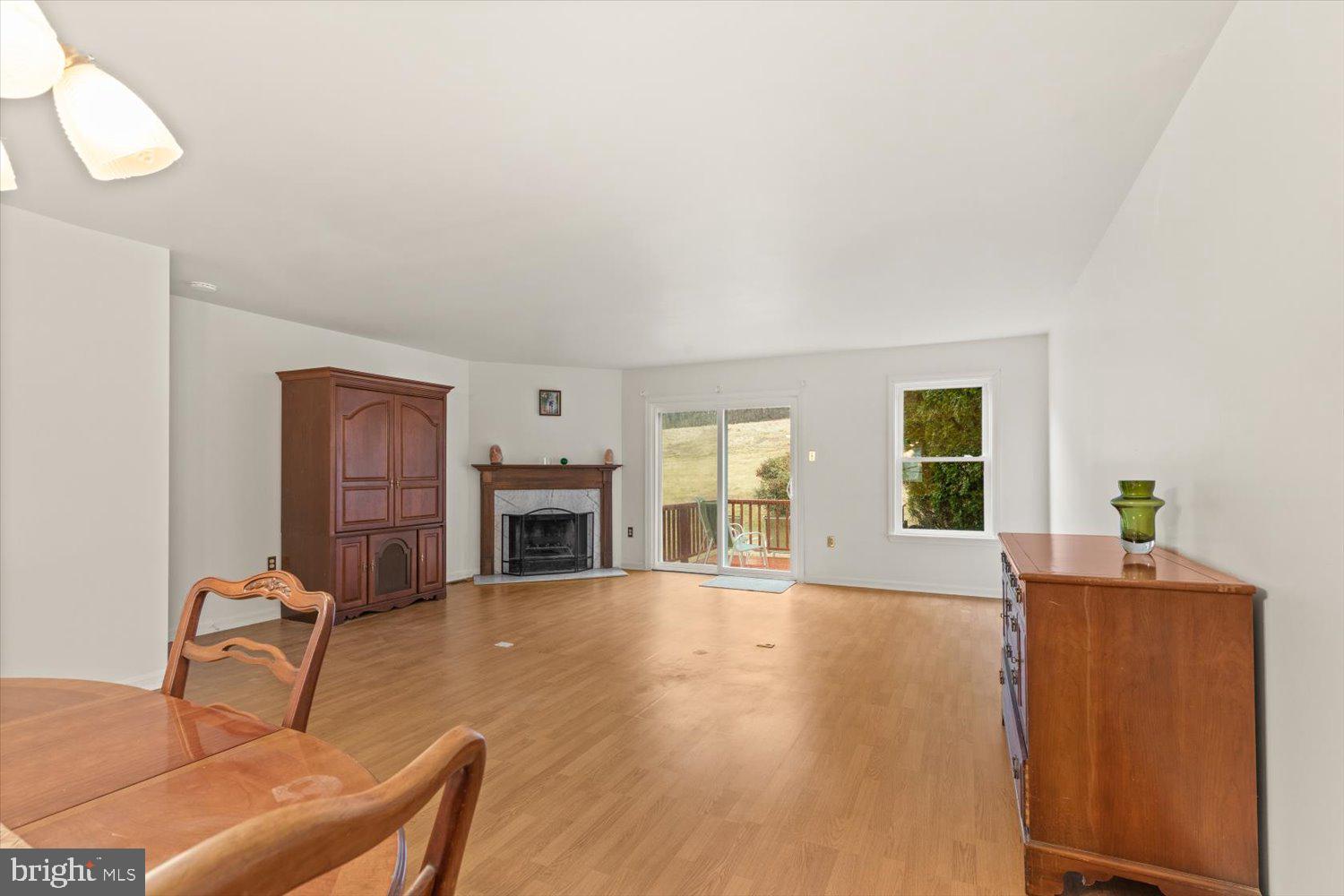 VALLEY CROSSING - Residential