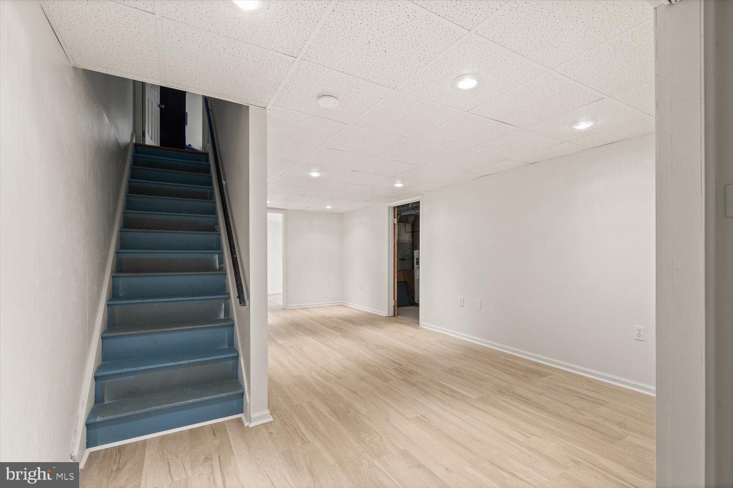 VALLEY CROSSING - Residential