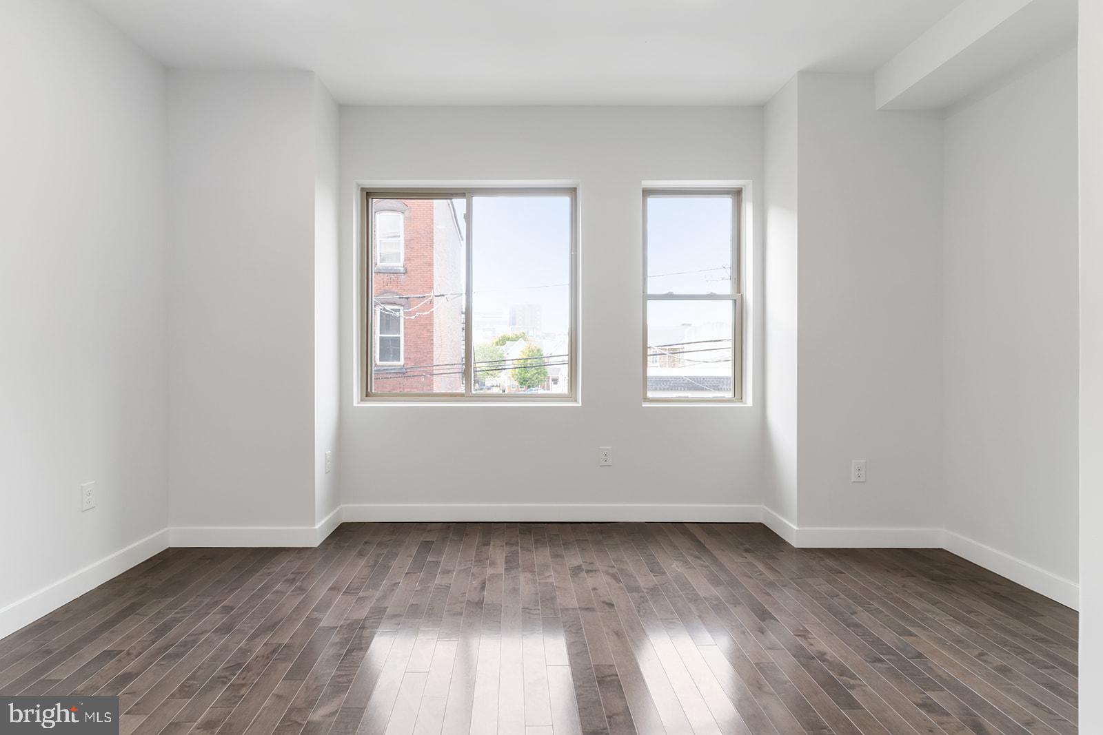 NORRIS SQUARE - Residential Lease