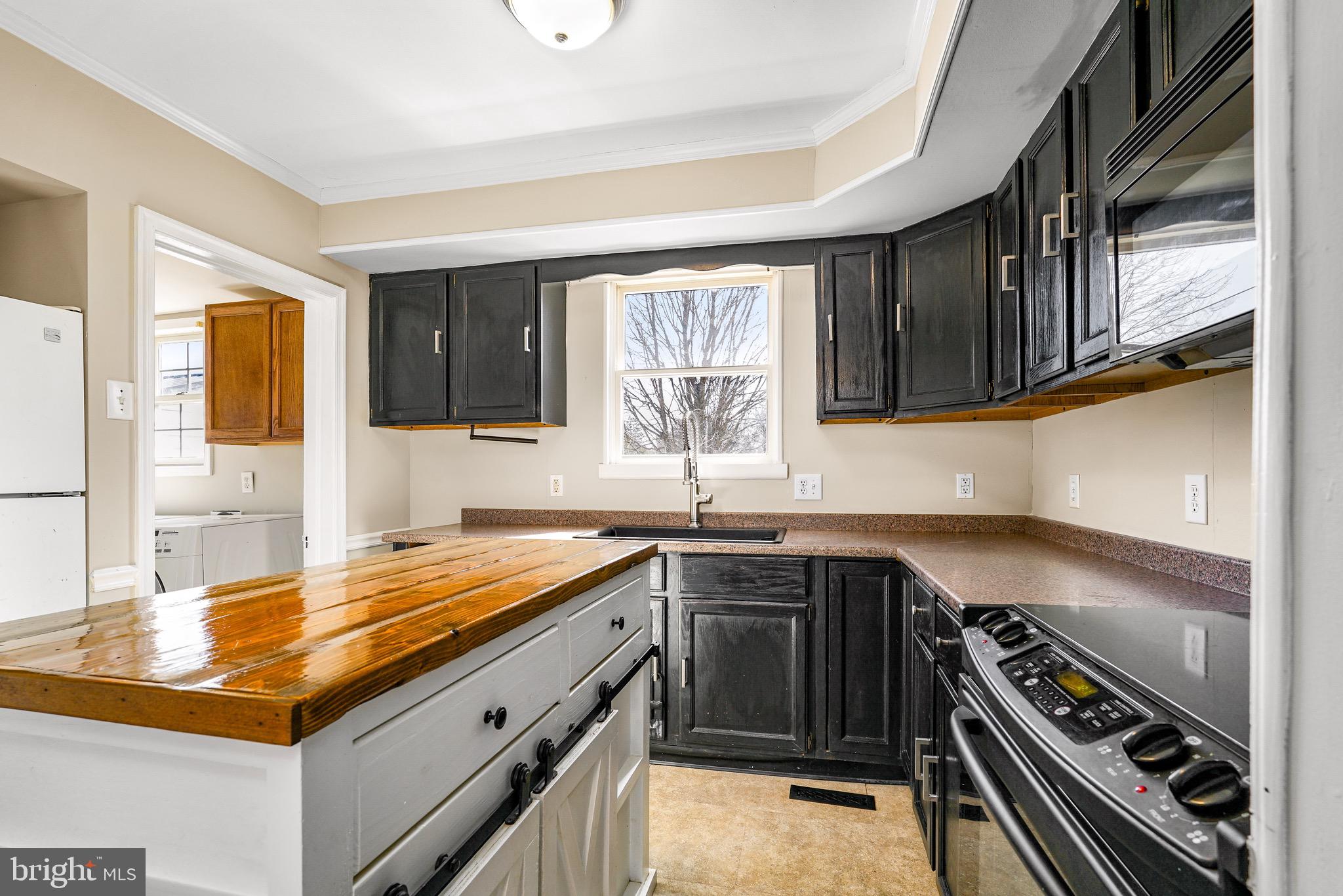 NONAVAILABLE - Residential