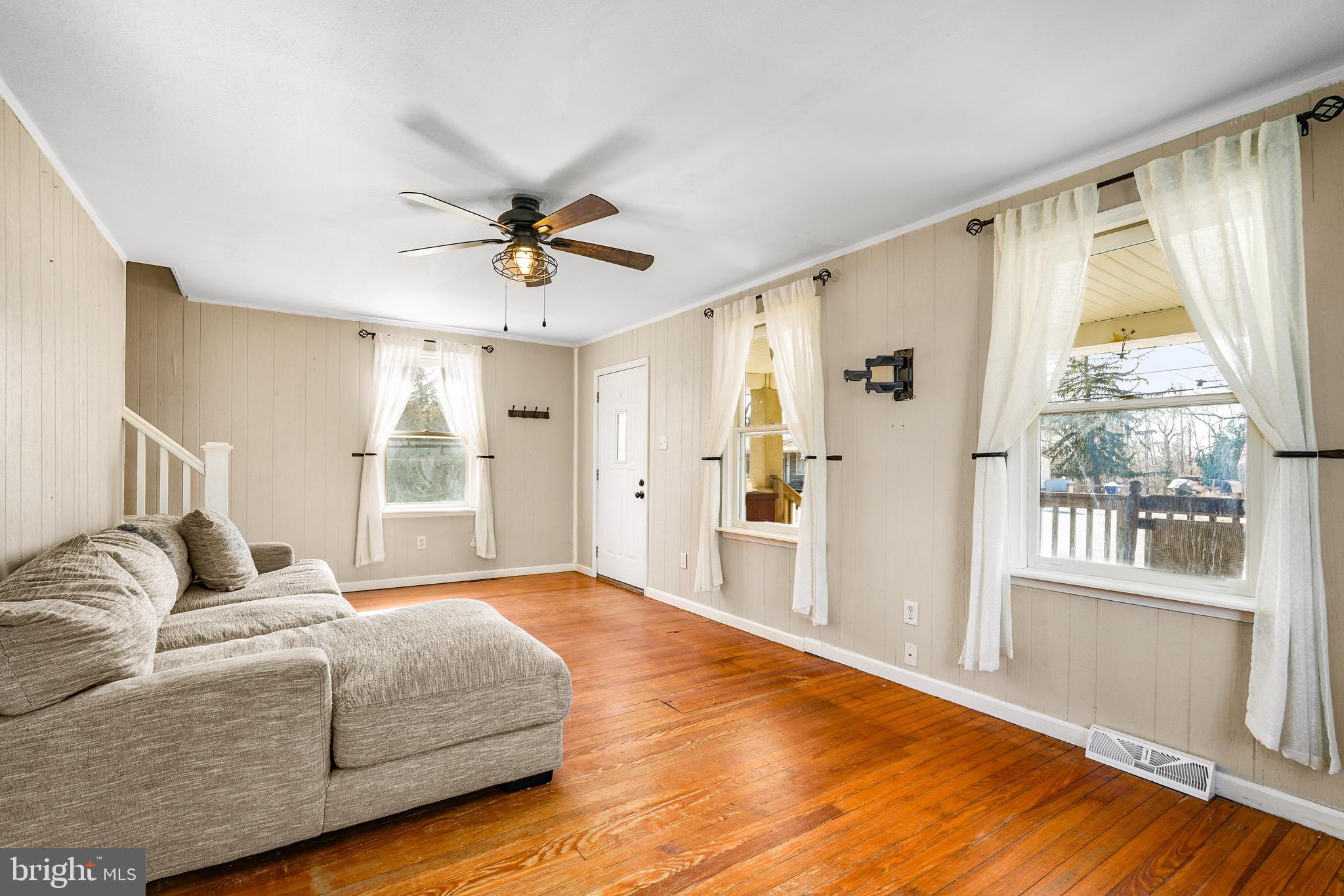 NONAVAILABLE - Residential