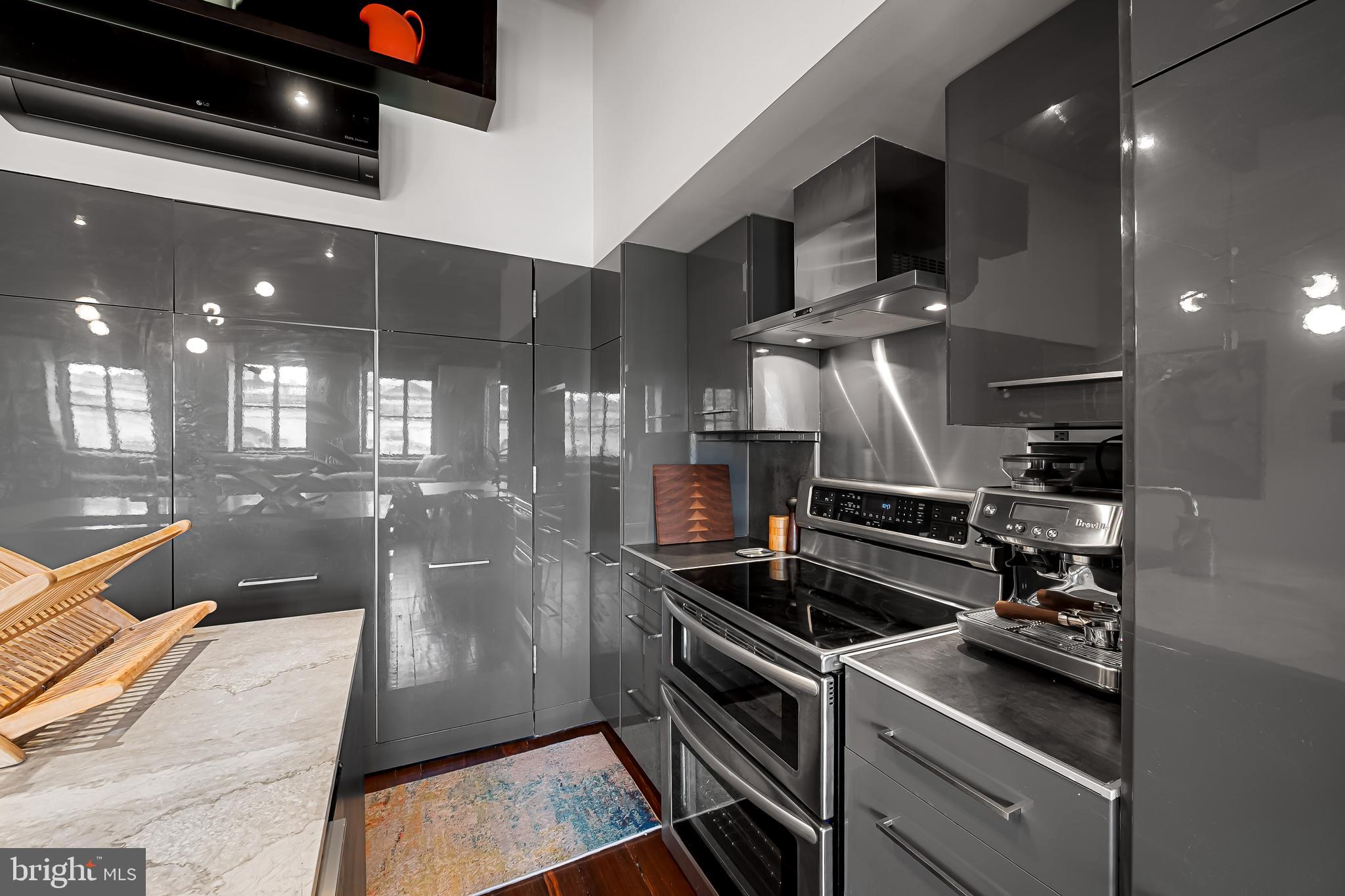 MOUNT VERNON PLACE HISTORIC DISTRICT - Residential