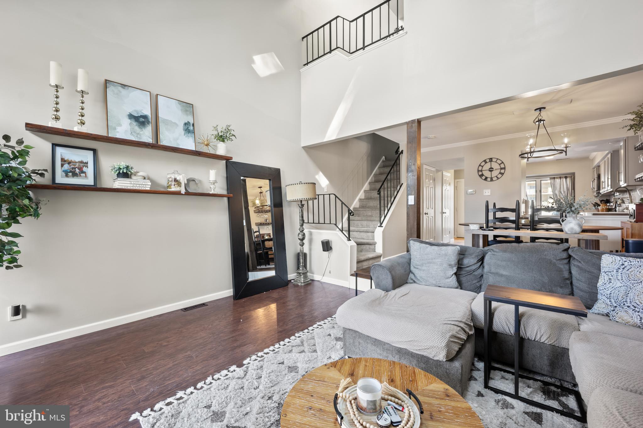 JEN VUE - Residential