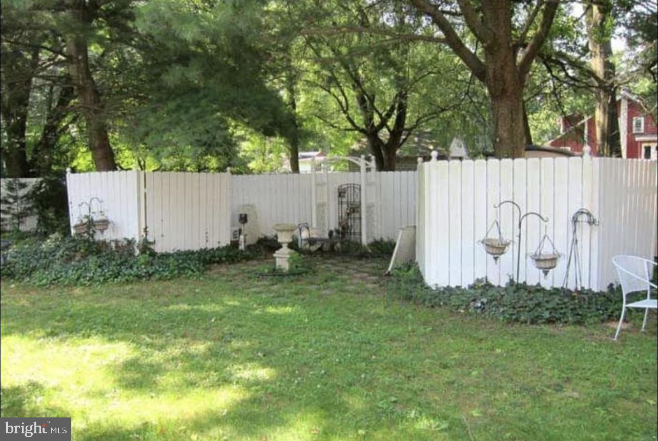 JEN VUE - Residential