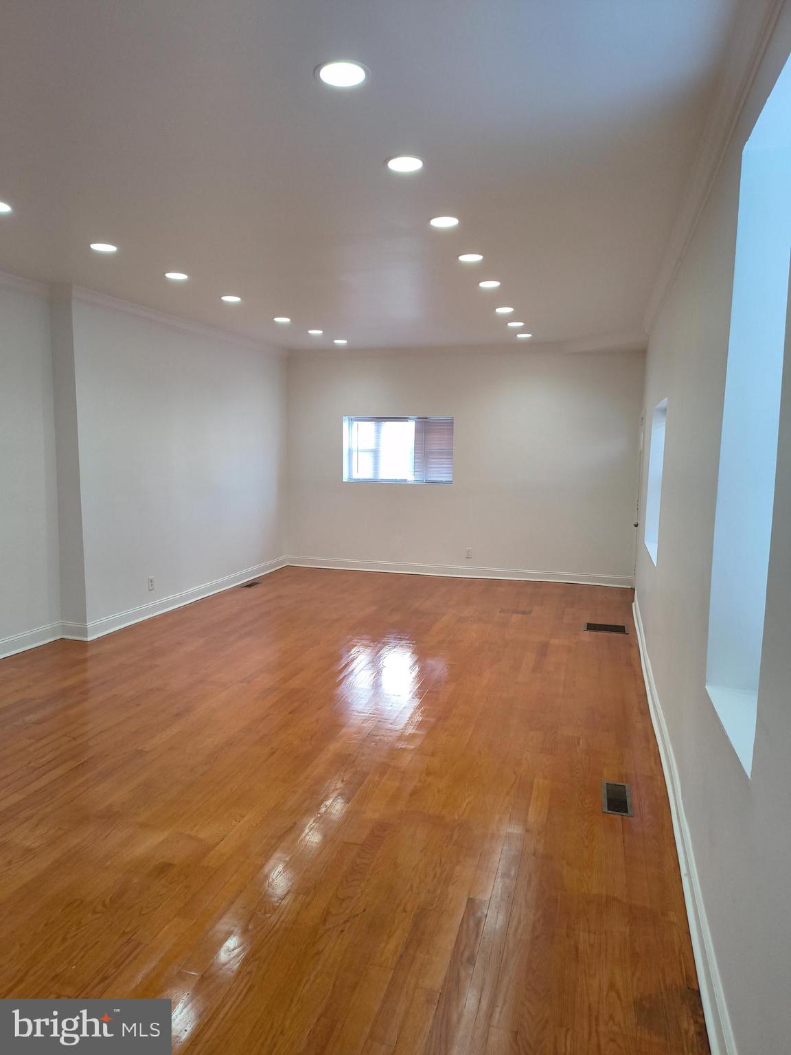 WEST PHILADELPHIA - Residential