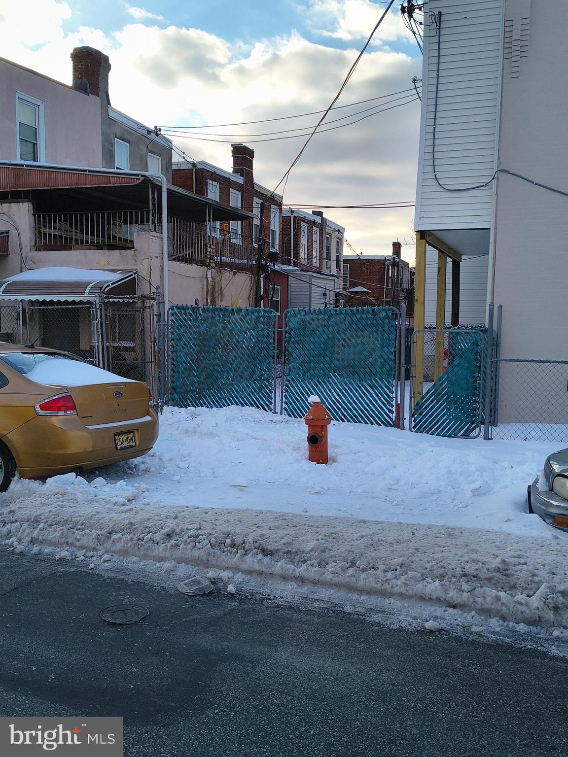 WEST PHILADELPHIA - Residential