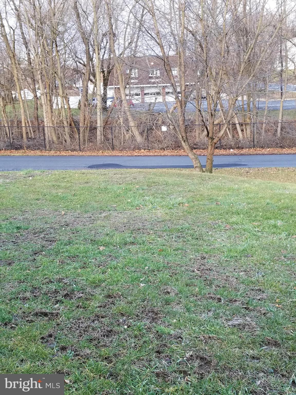 HAMBURG BORO - Residential