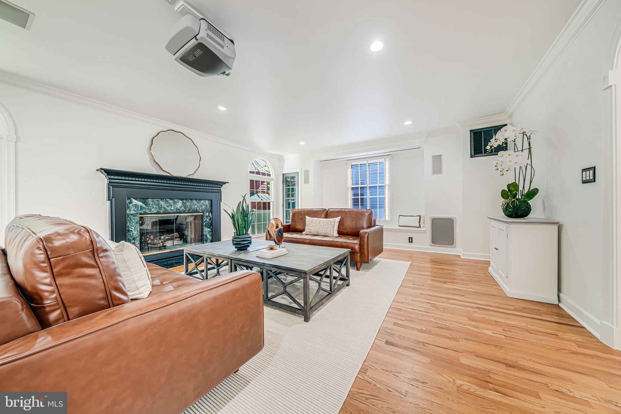 CHEVY CHASE TERRACE - Residential