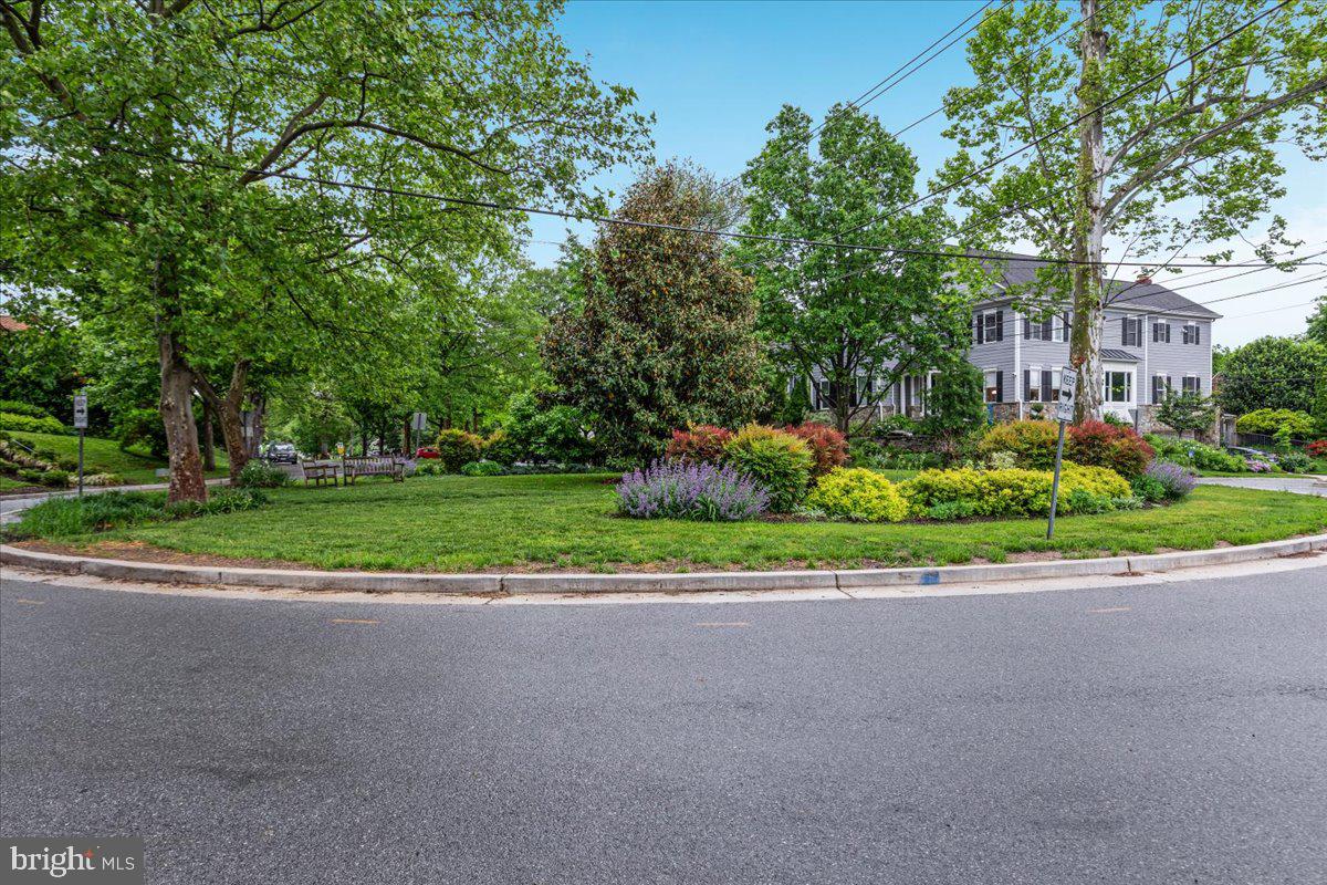 CHEVY CHASE TERRACE - Residential