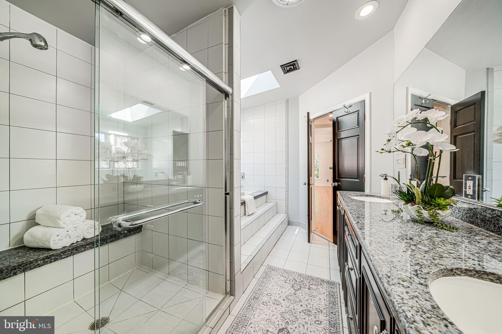 CHEVY CHASE TERRACE - Residential