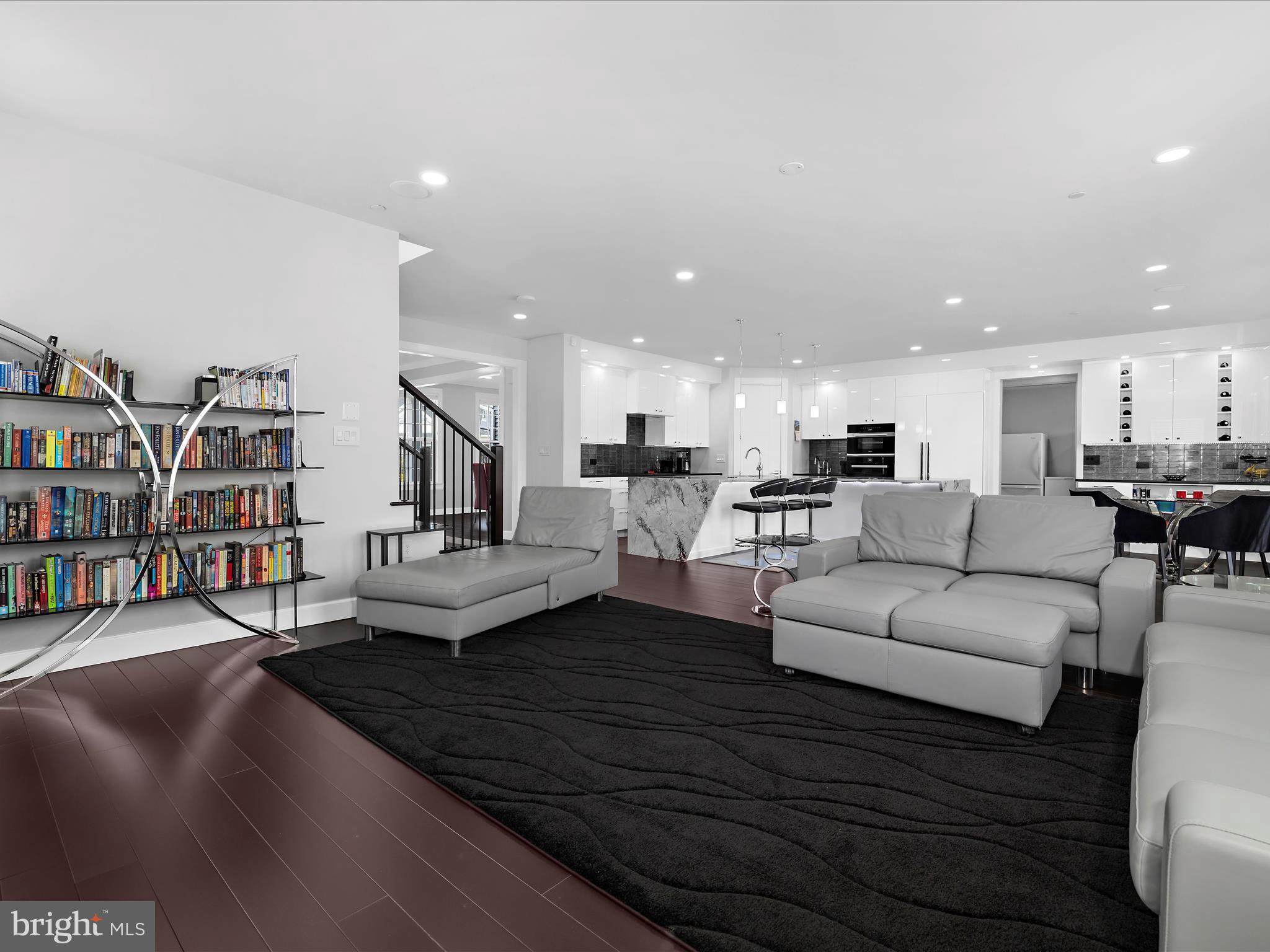 MAPLE LAWN SOUTH - Residential