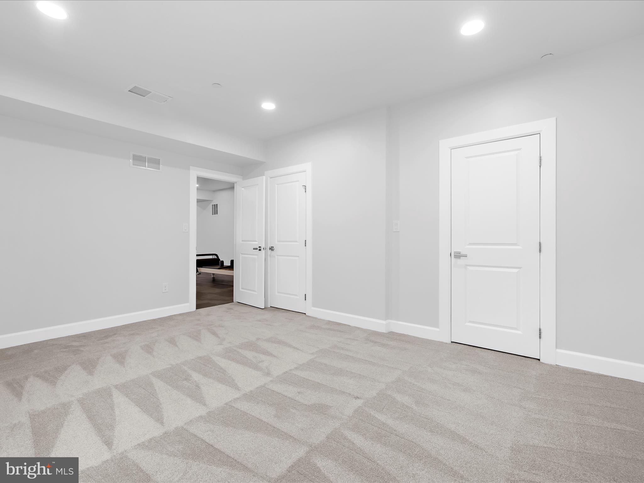 MAPLE LAWN SOUTH - Residential