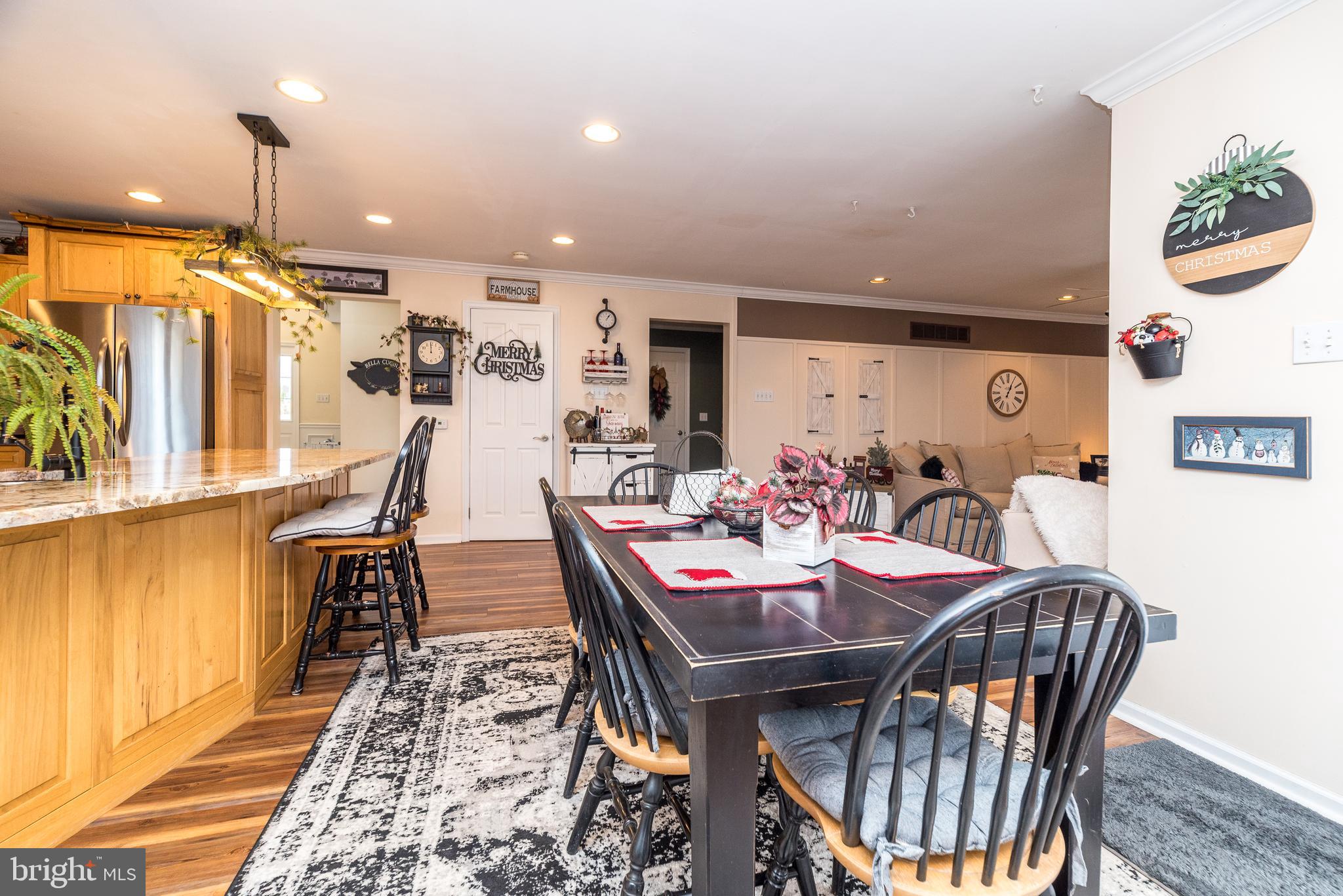 BUCKINGHAM SQ - Residential