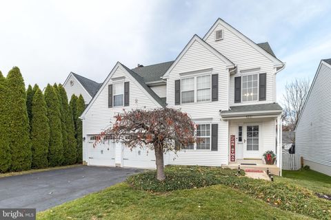4221 SIR ANDREW CIRCLE DOYLESTOWN PA 18902