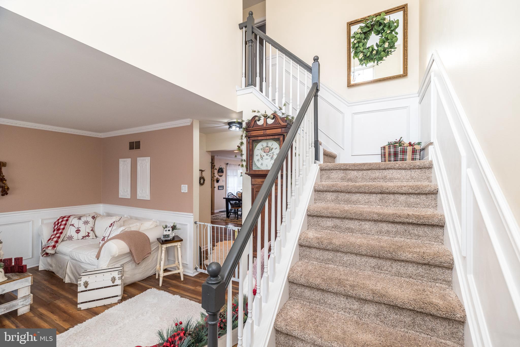 BUCKINGHAM SQ - Residential