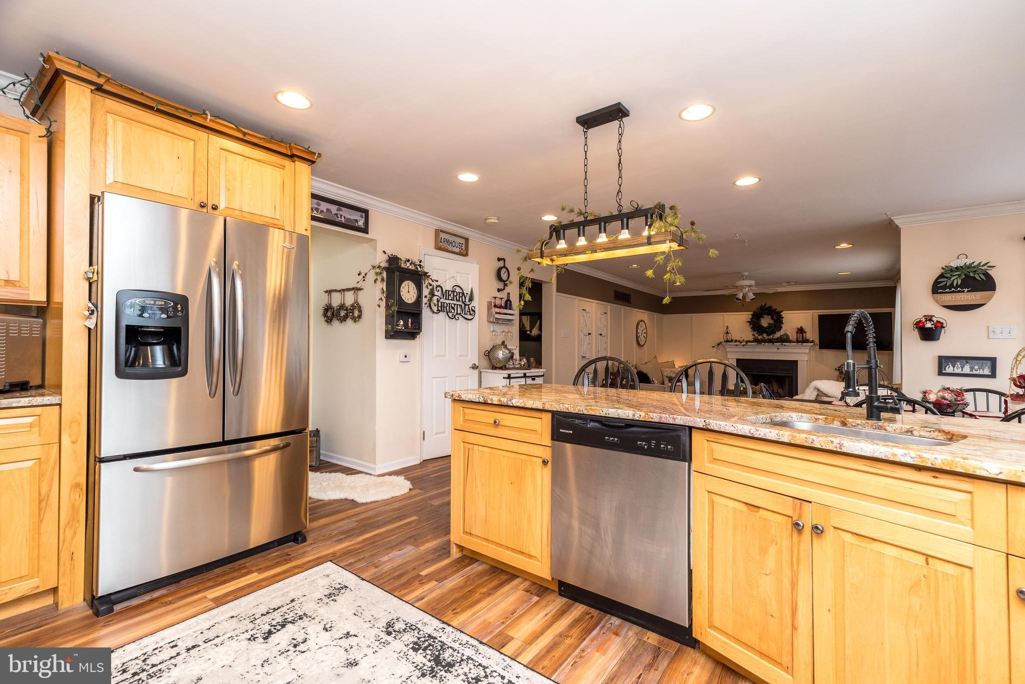 BUCKINGHAM SQ - Residential