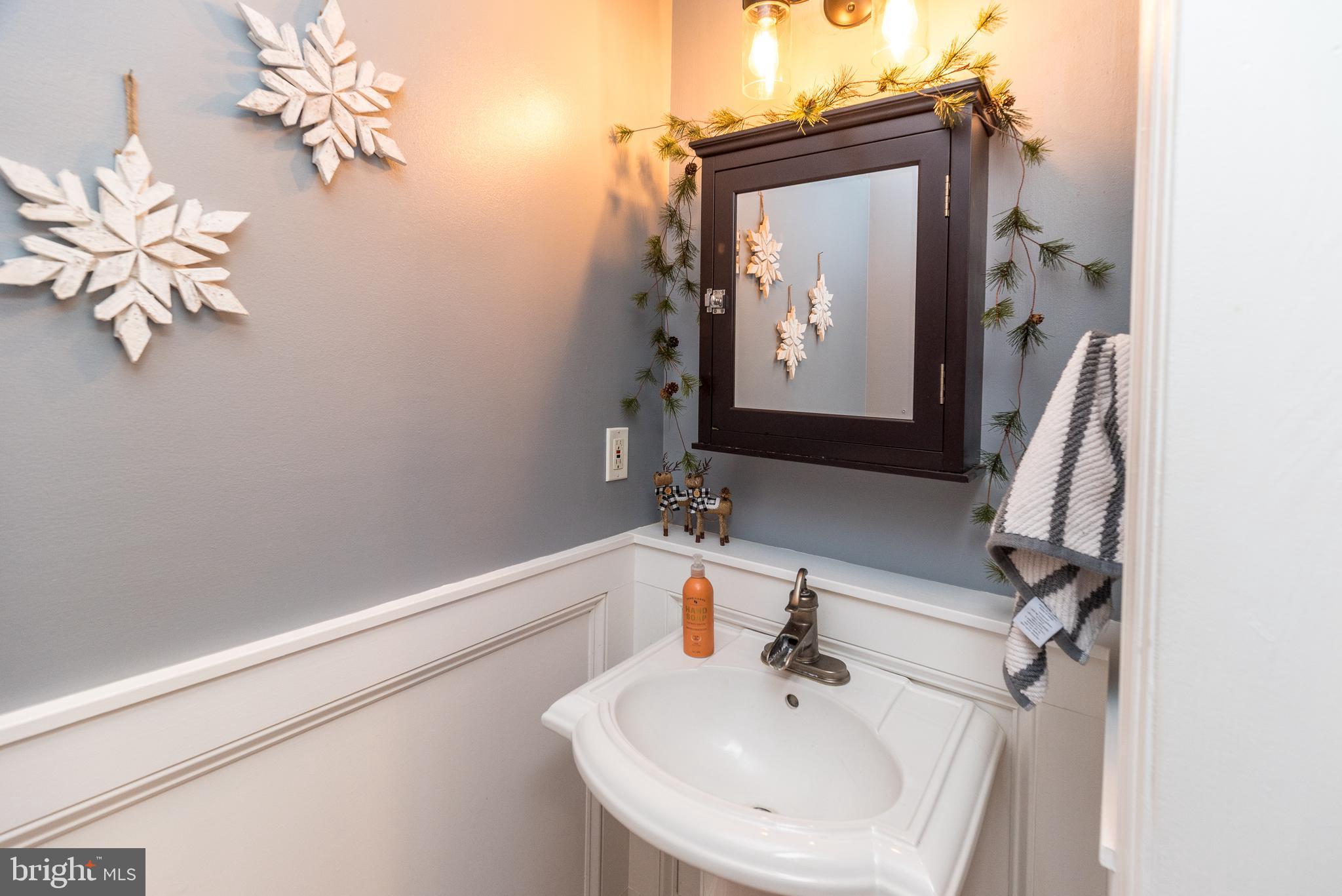 BUCKINGHAM SQ - Residential