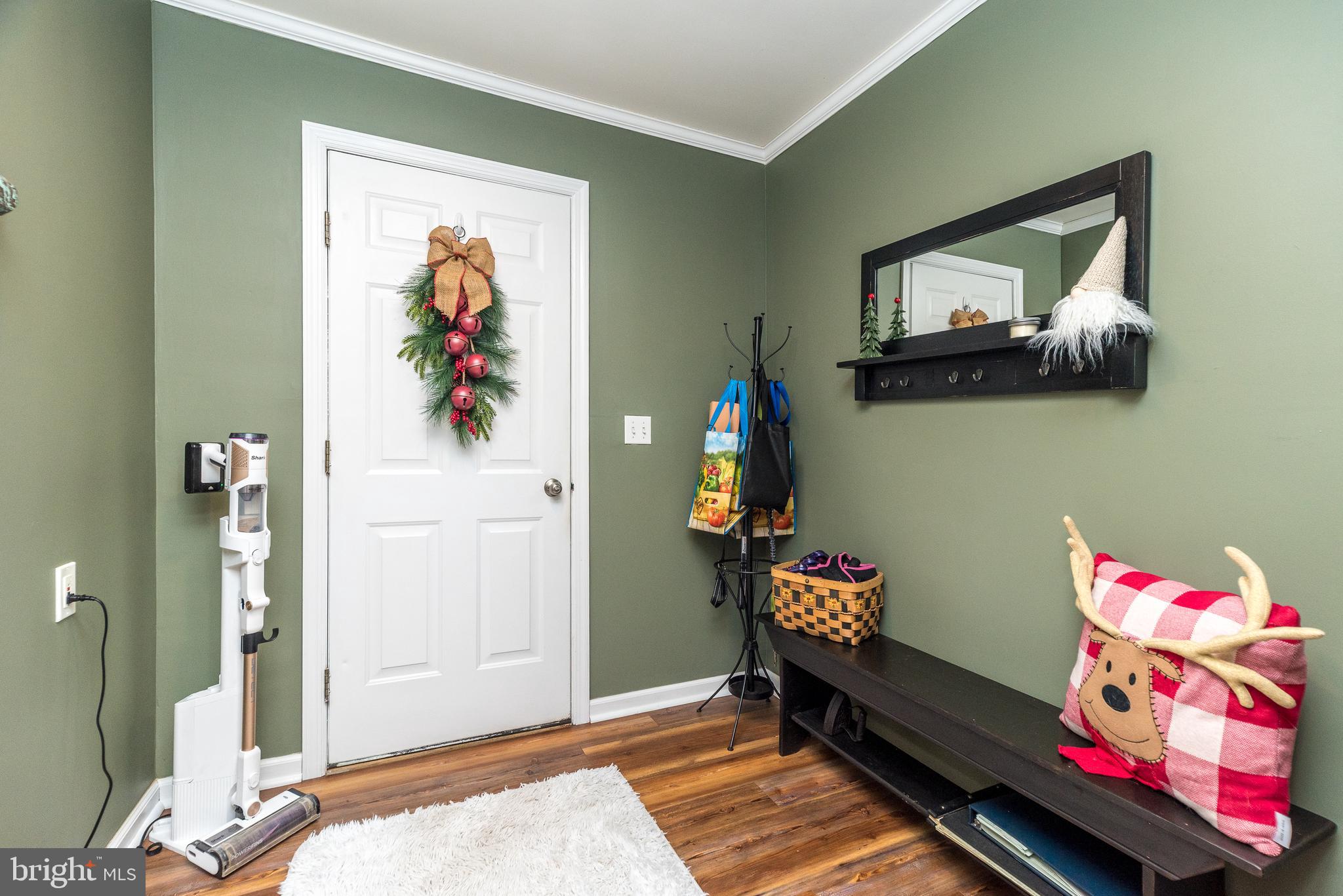 BUCKINGHAM SQ - Residential