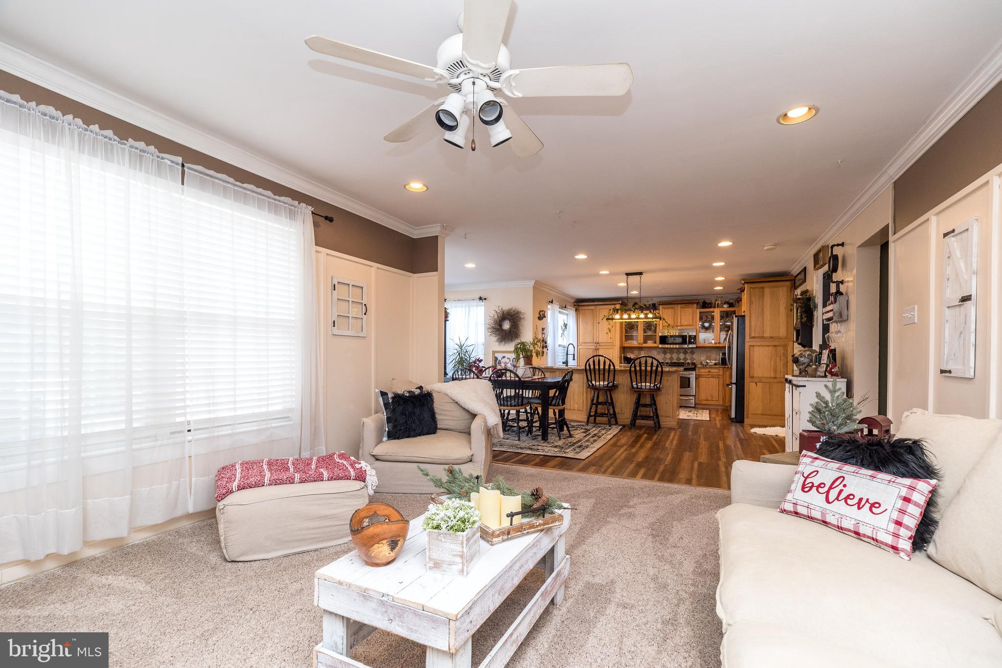 BUCKINGHAM SQ - Residential