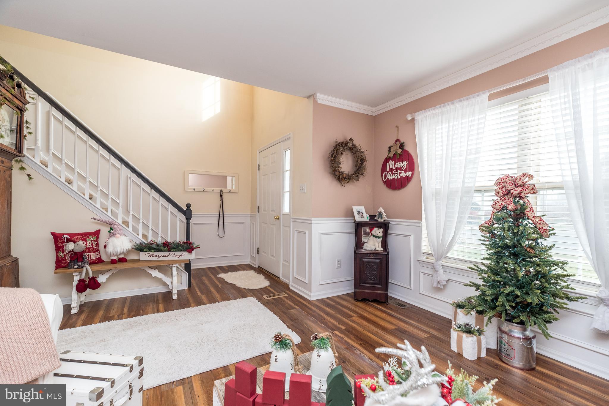 BUCKINGHAM SQ - Residential