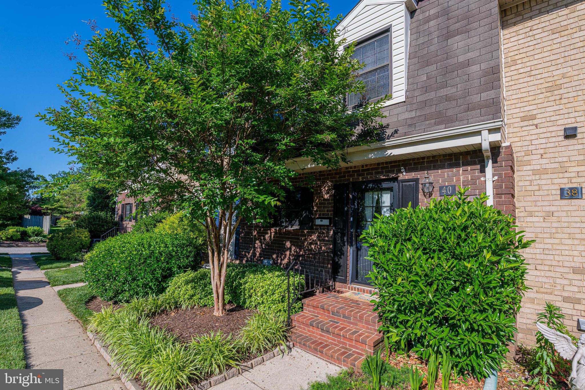 DULANEY VALLEY GARDENS - Residential