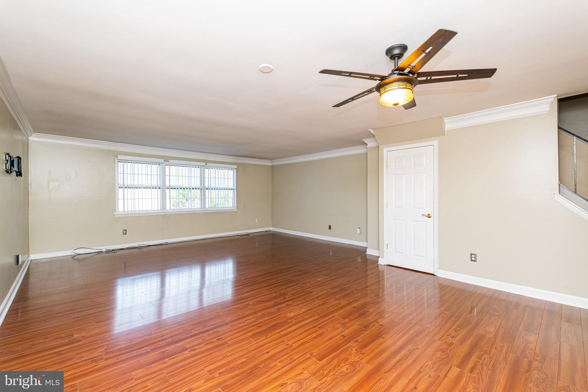 DULANEY VALLEY GARDENS - Residential