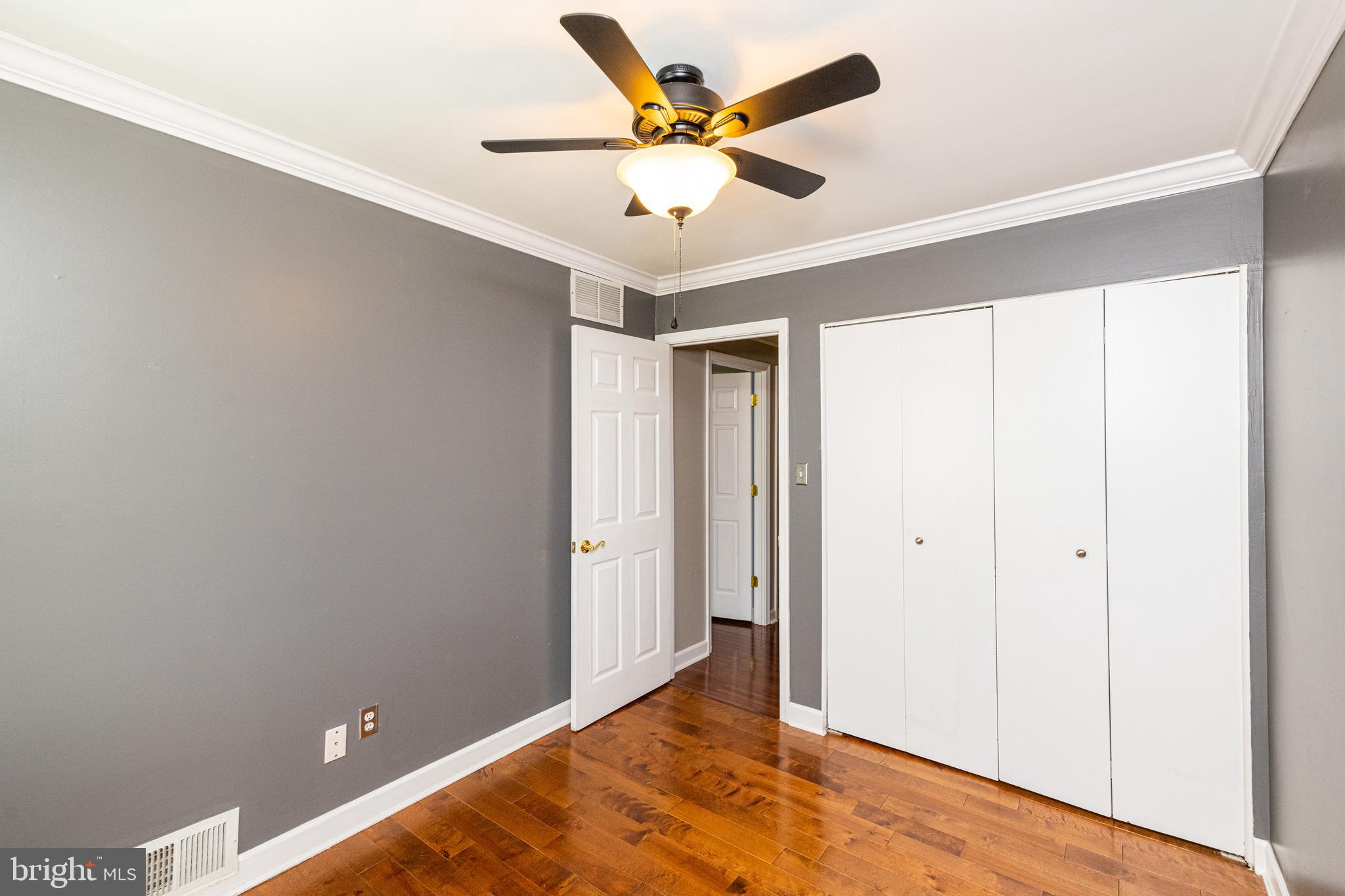 DULANEY VALLEY GARDENS - Residential